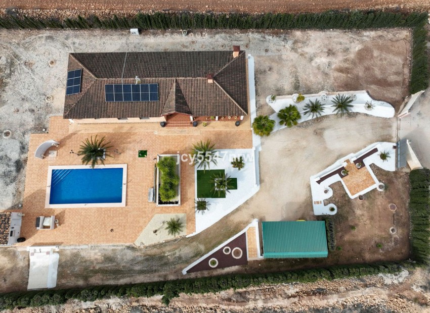 Resale - Villa - Pinoso - Pinoso Centro
