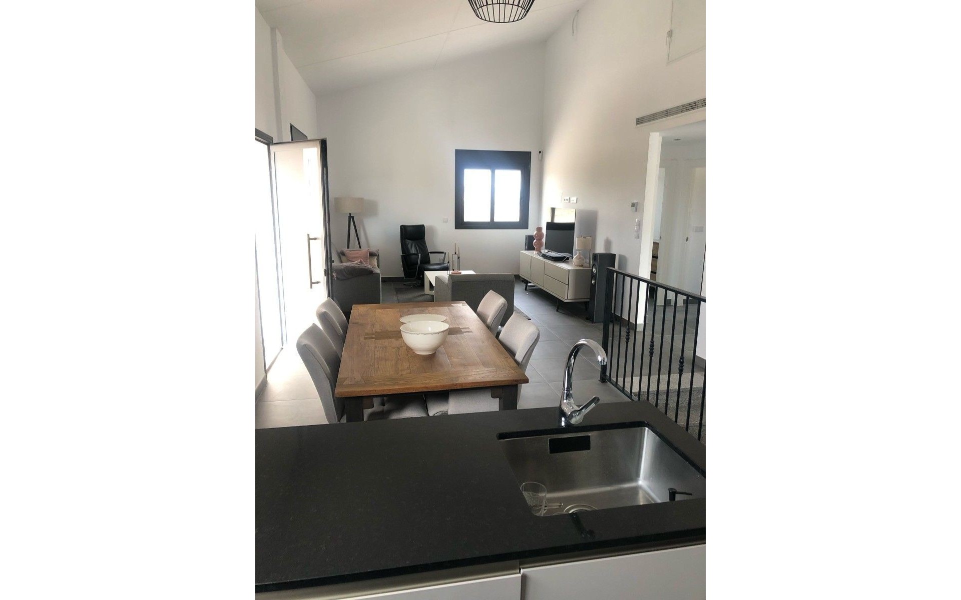 Resale - Villa - Pinoso - Pinoso Centro