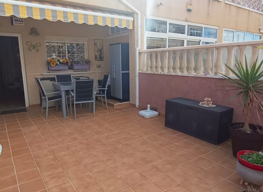 Resale - Villa - Playa Flamenca - La Concha