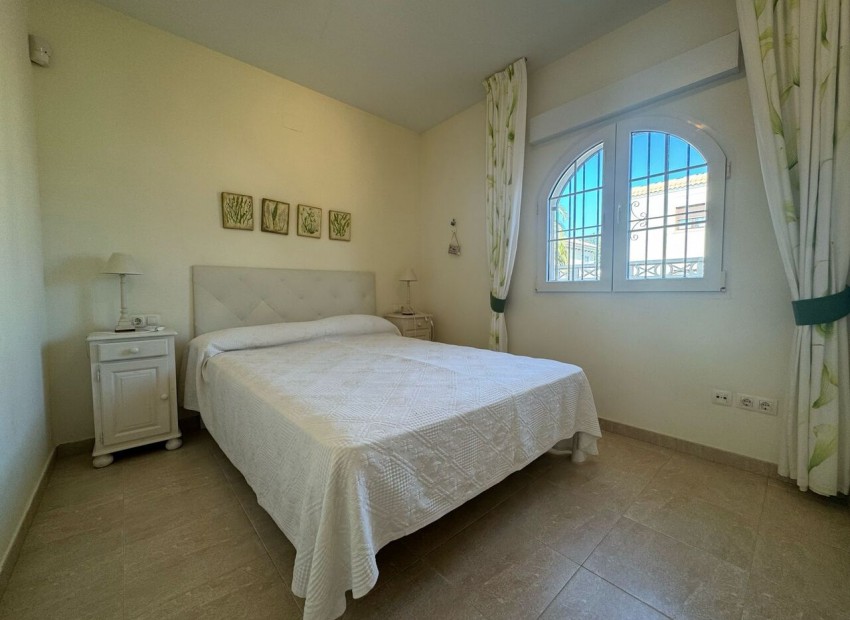 Resale - Villa - Playa Flamenca - Play Flamenca