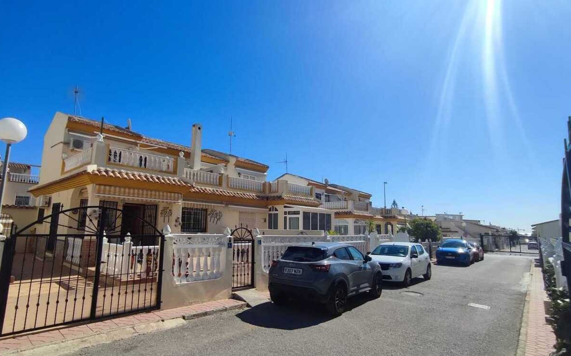 Resale - Villa - Playa Flamenca - Play Flamenca