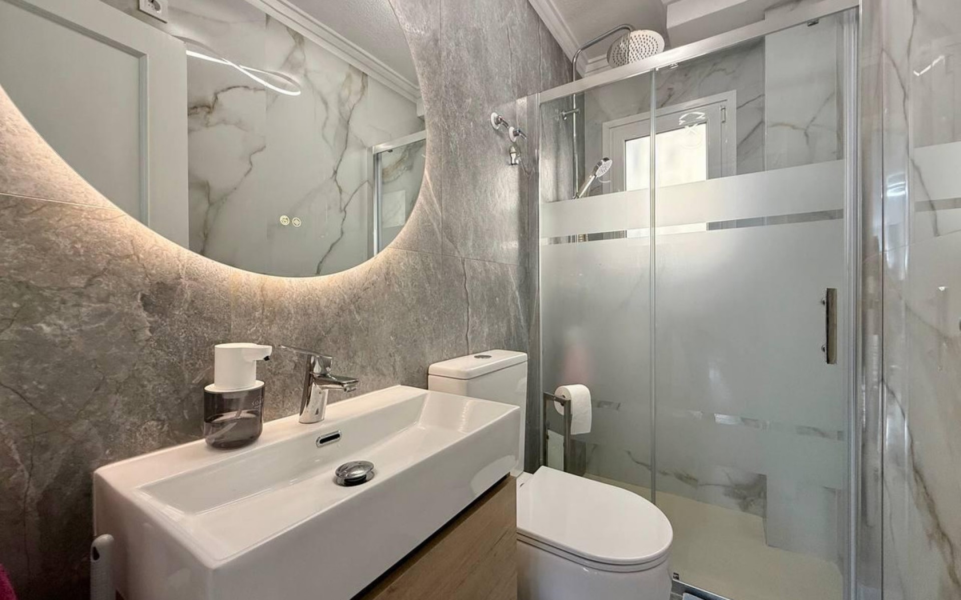 Resale - Villa - Playa Flamenca