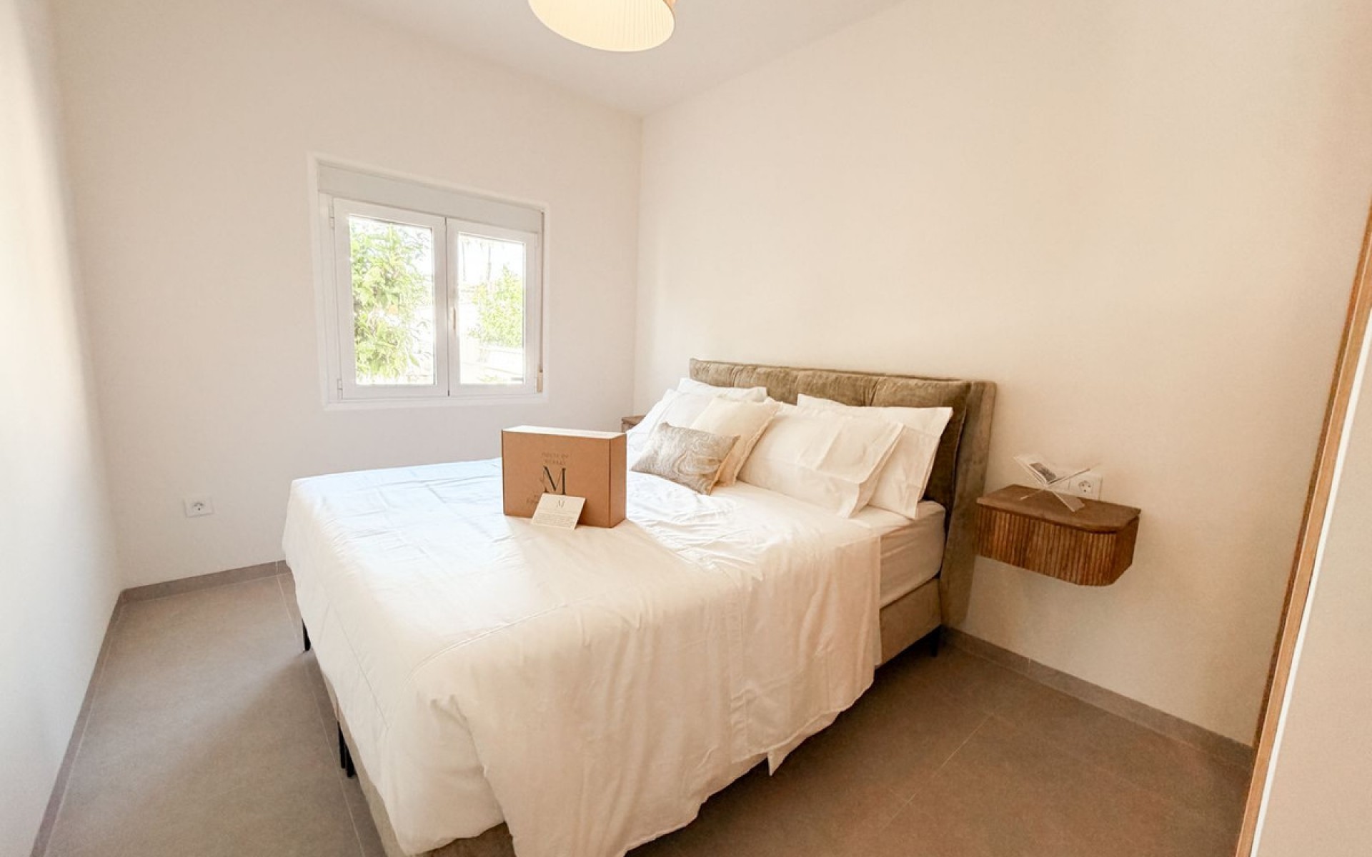 Resale - Villa - Playa Flamenca