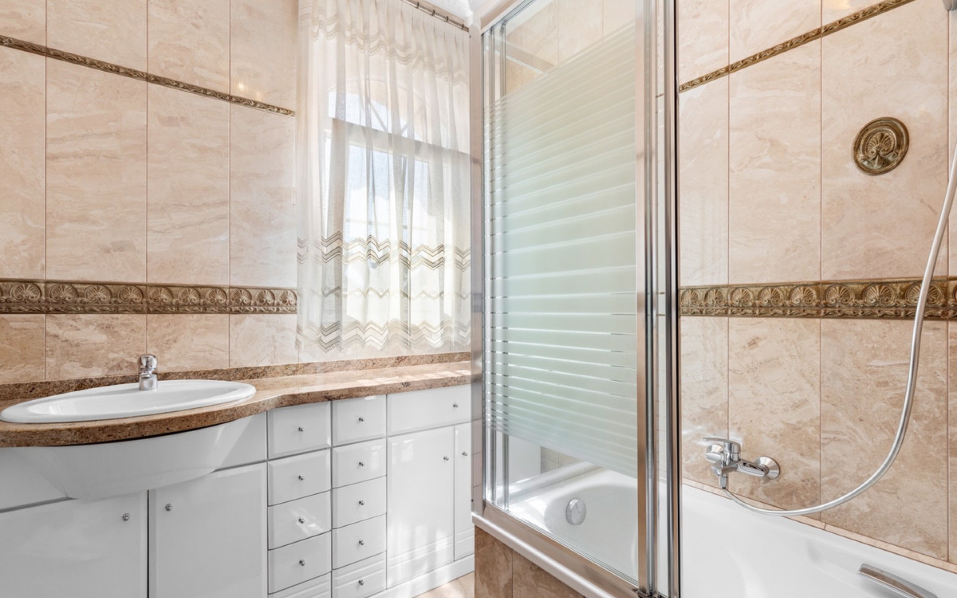 Resale - Villa - Playa Flamenca