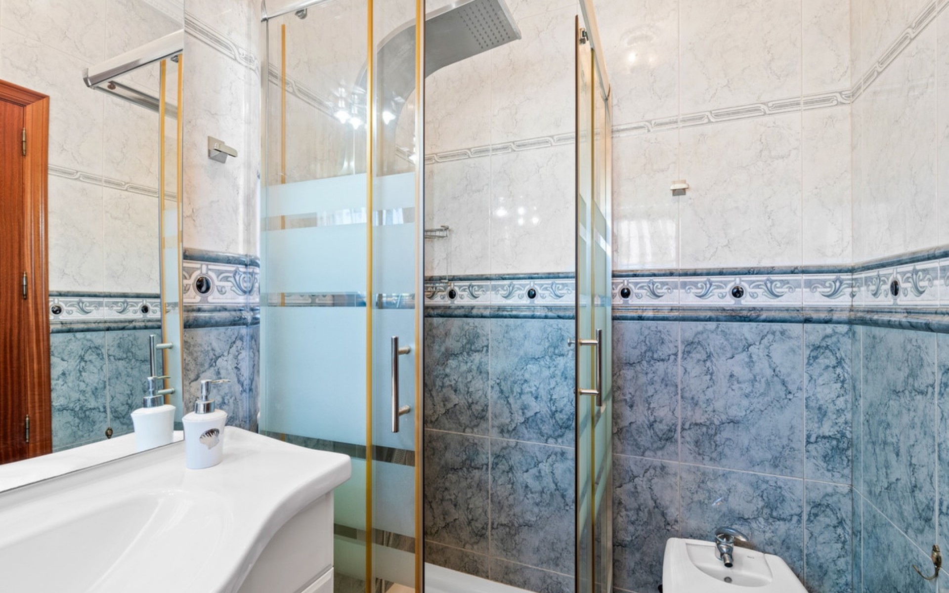 Resale - Villa - Playa Flamenca