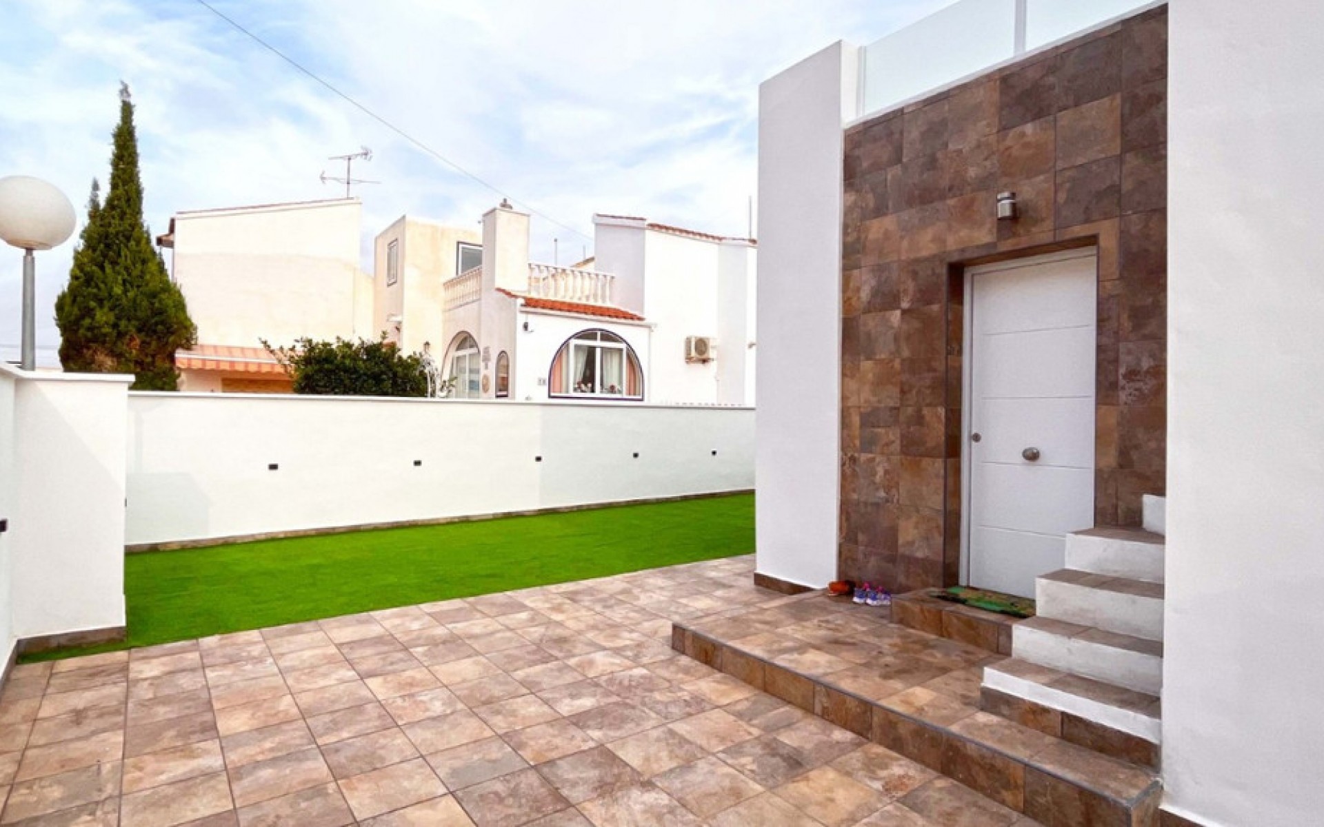 Resale - Villa - Playa Flamenca