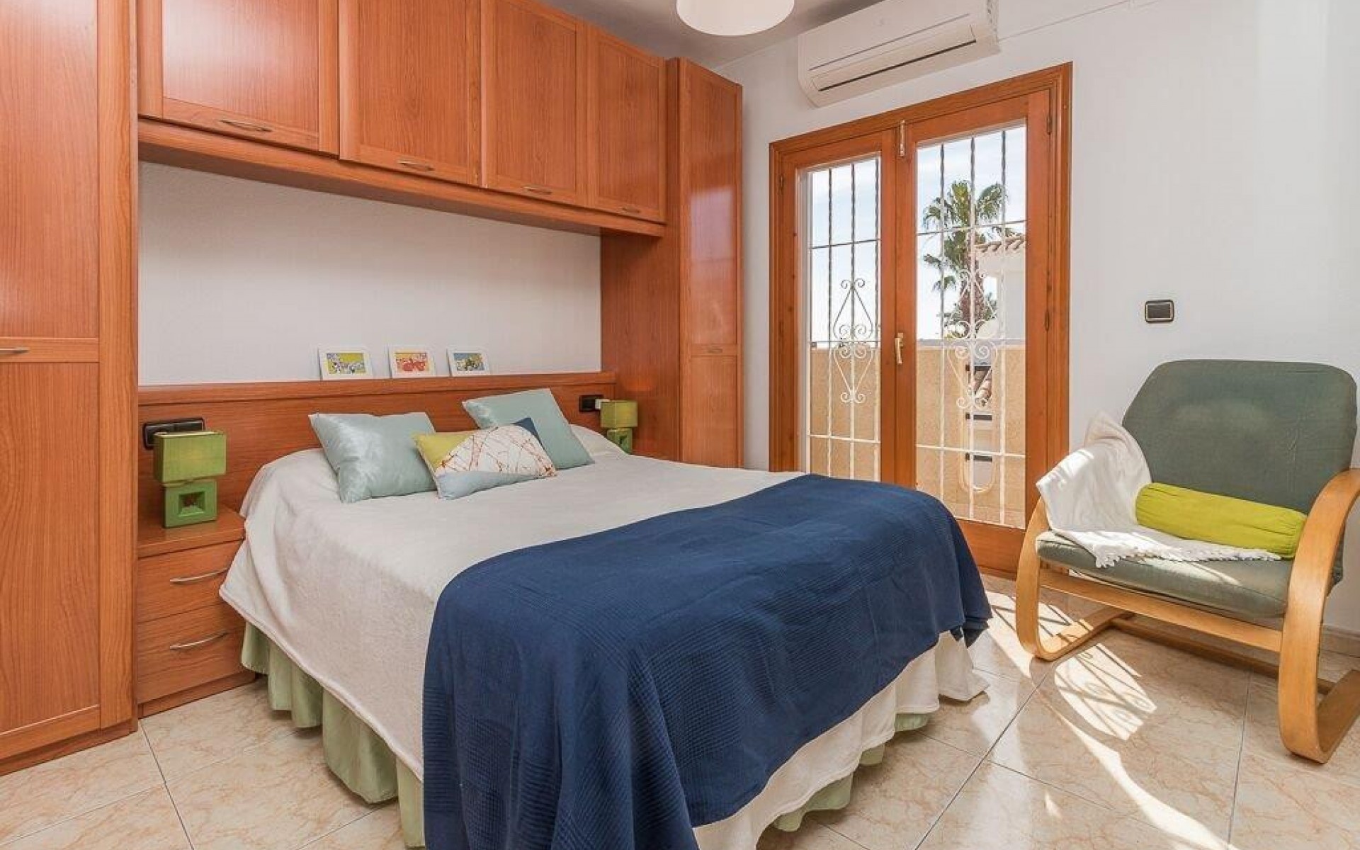 Resale - Villa - Playa Flamenca
