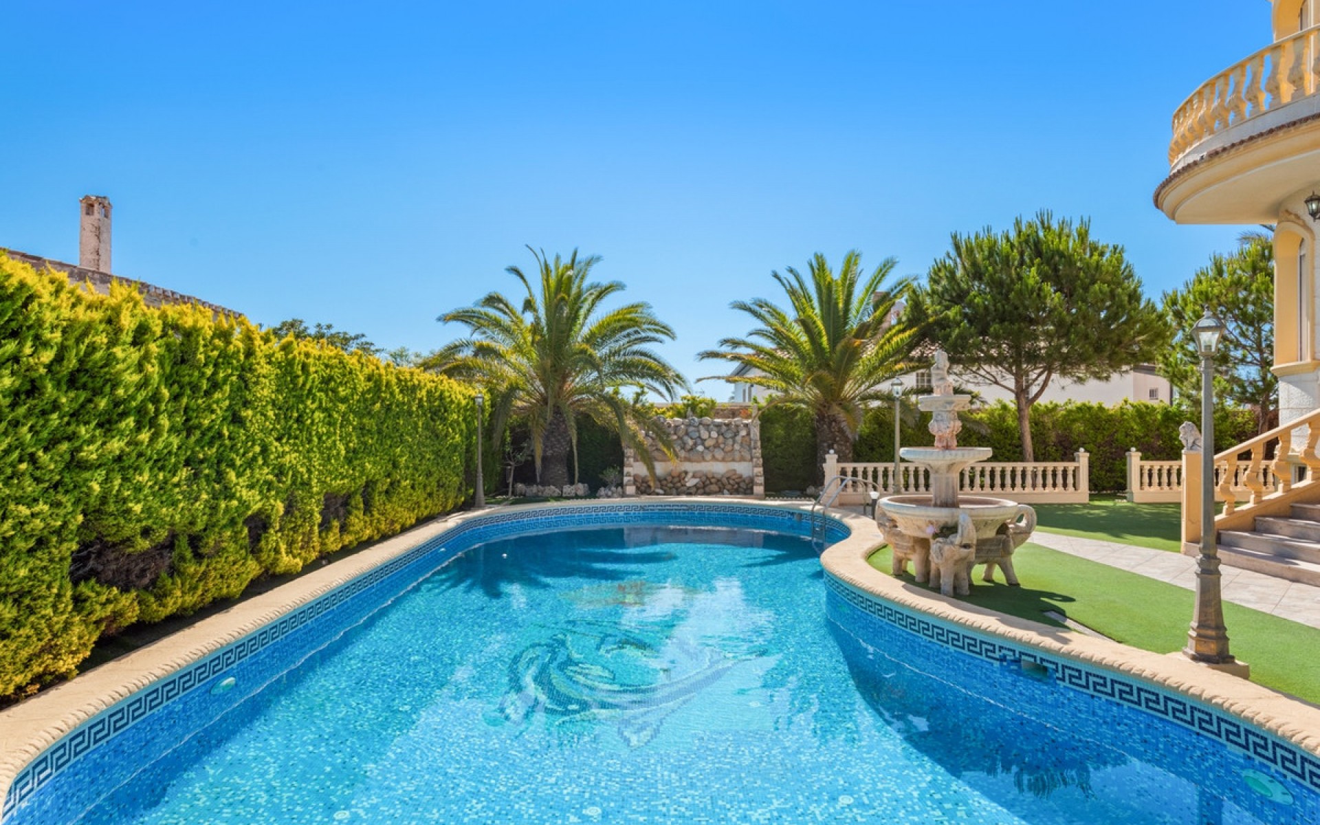 Resale - Villa - Playa Flamenca
