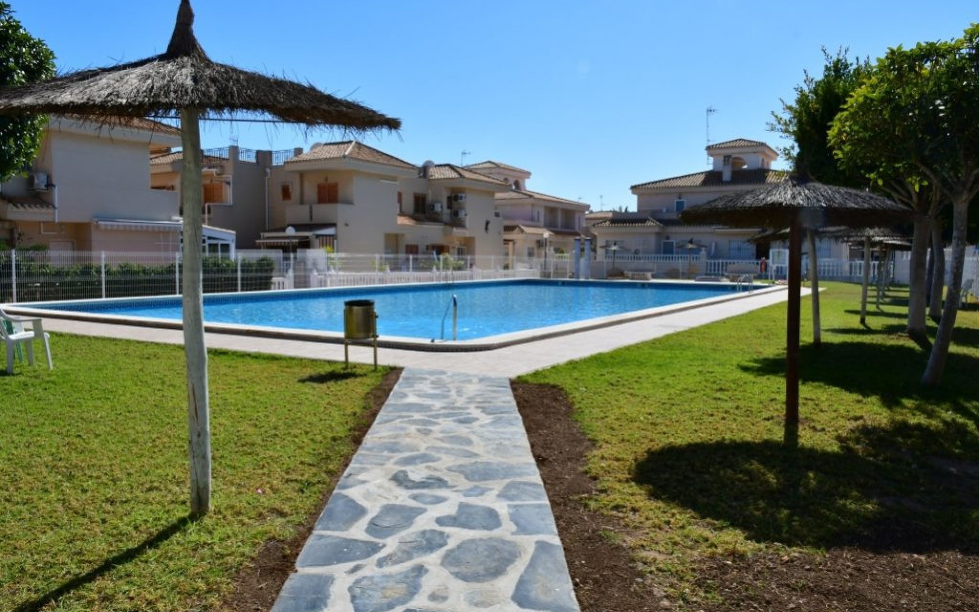 Resale - Villa - Playa Flamenca
