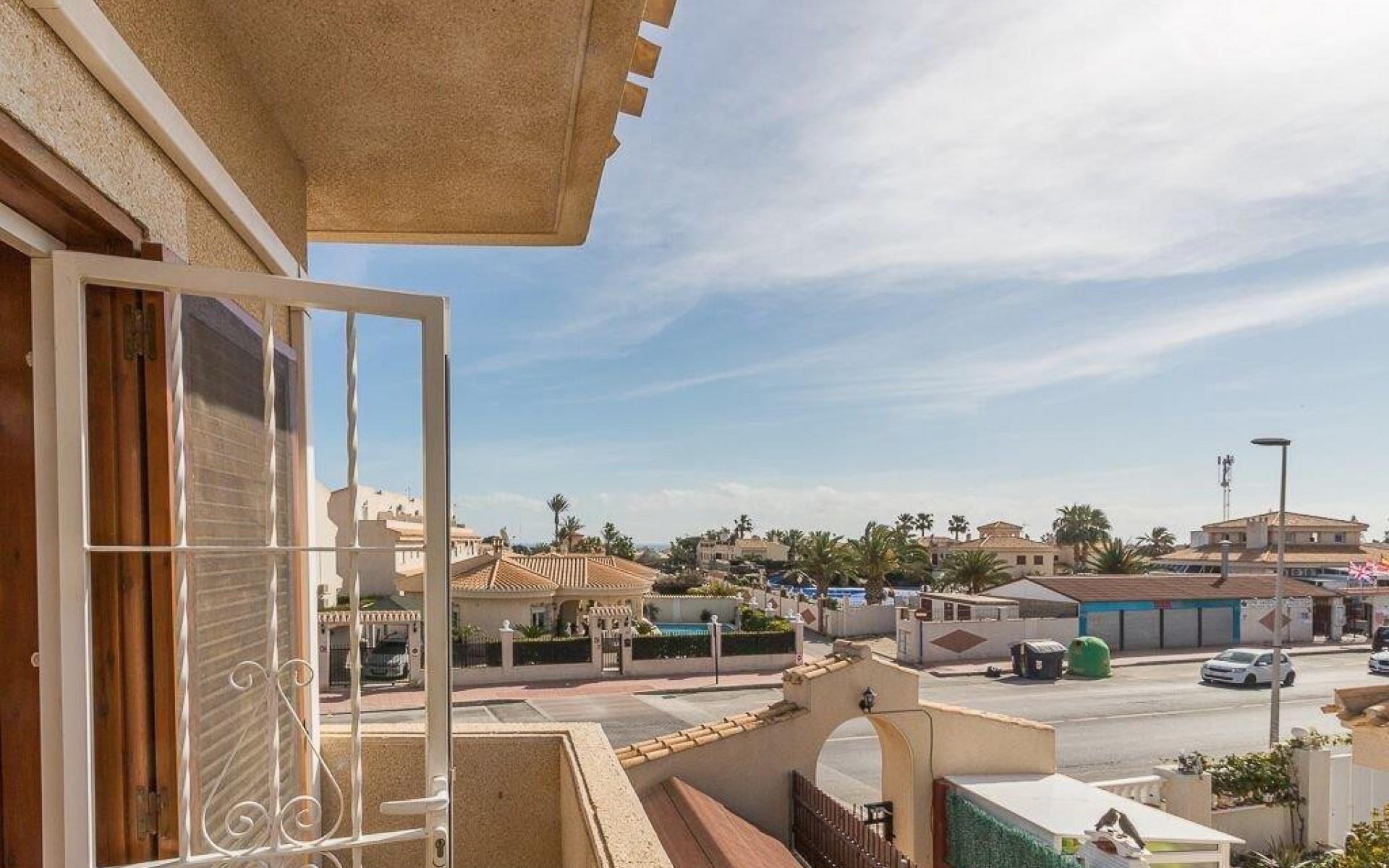 Resale - Villa - Playa Flamenca