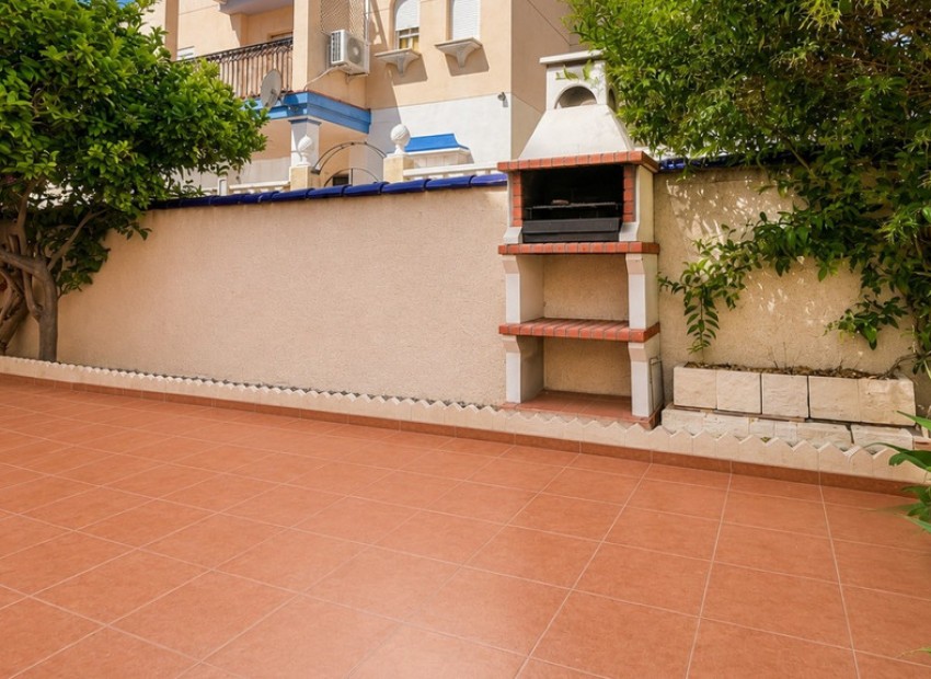 Resale - Villa - Playa Flamenca