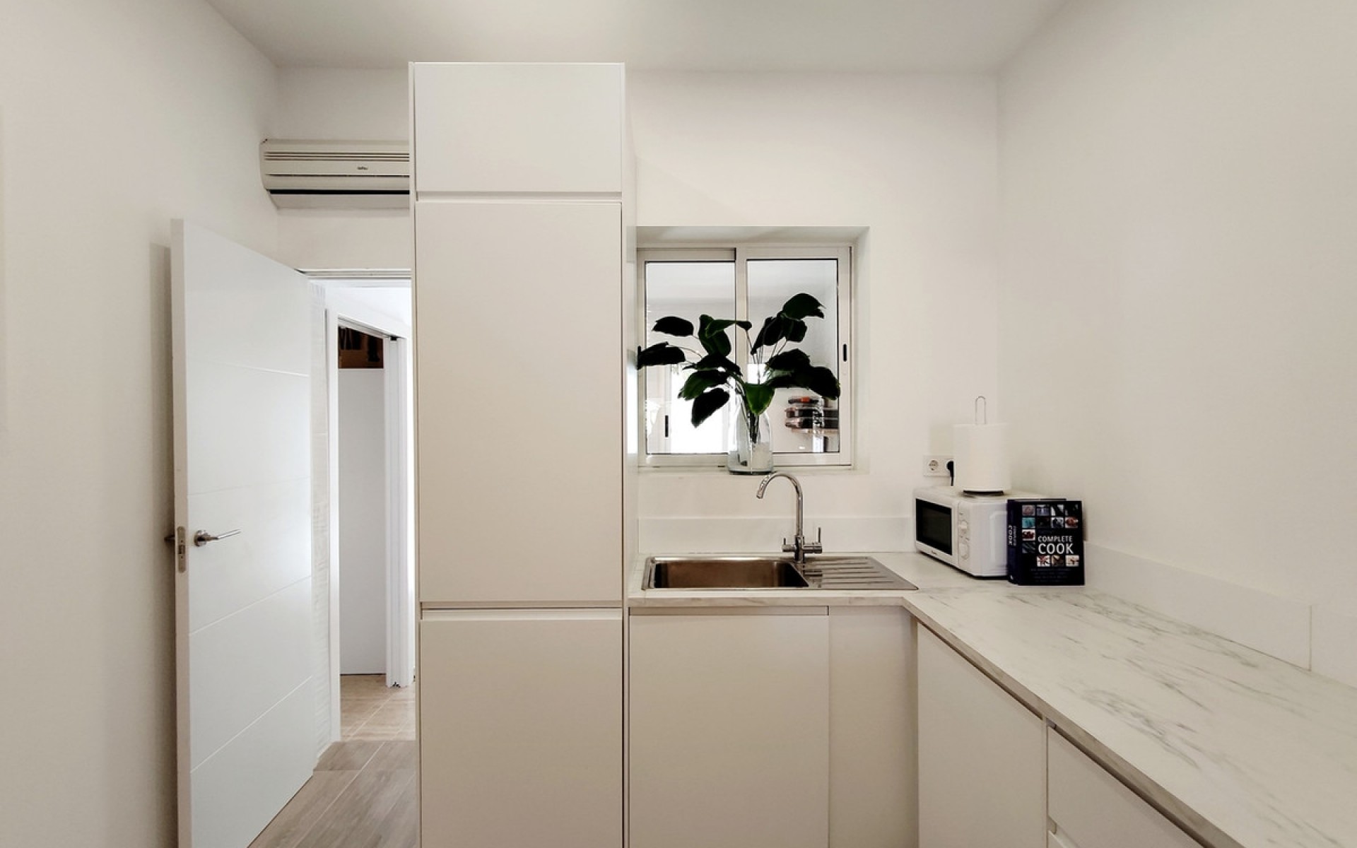 Resale - Villa - Playa Flamenca