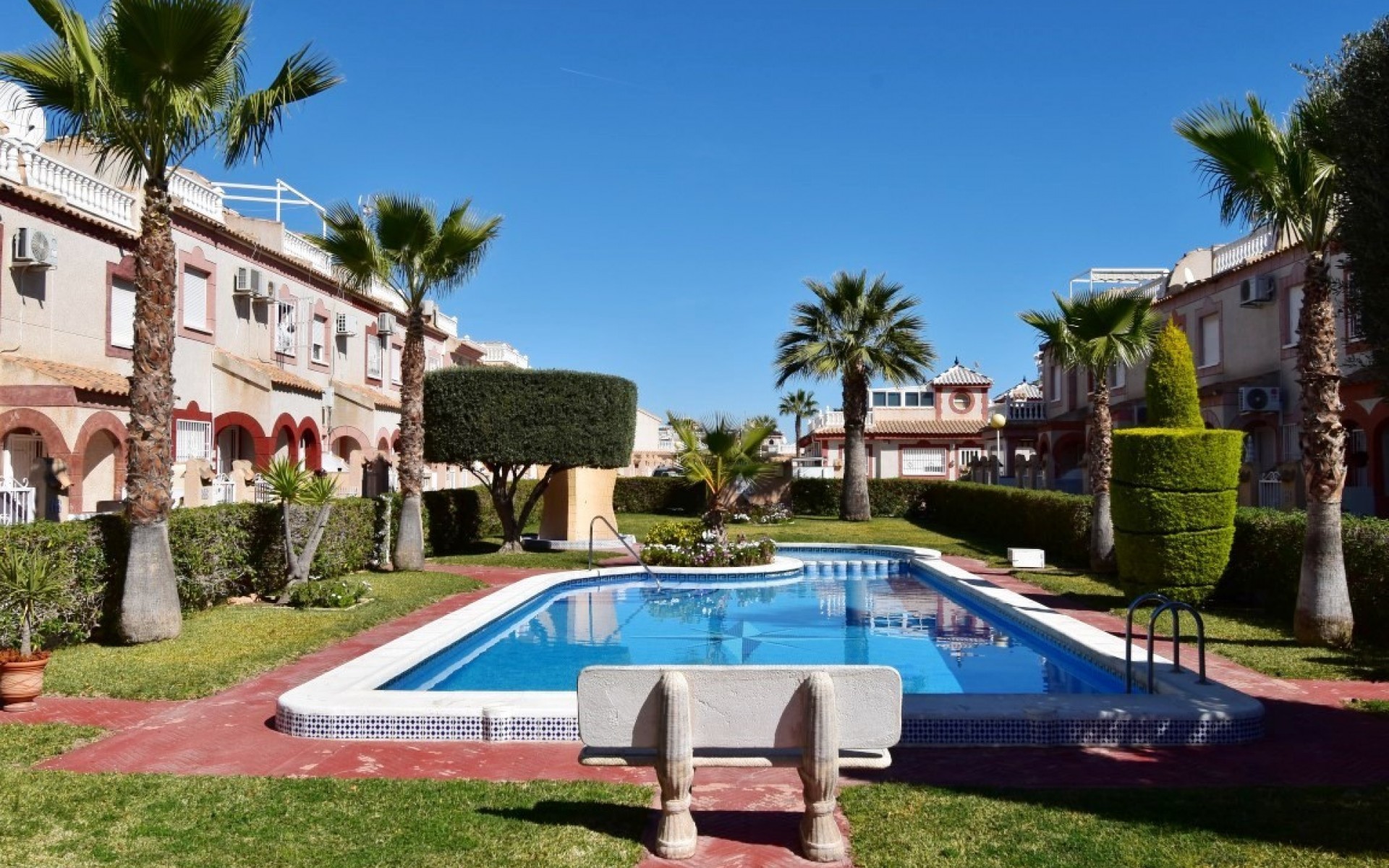 Resale - Villa - Playa Flamenca