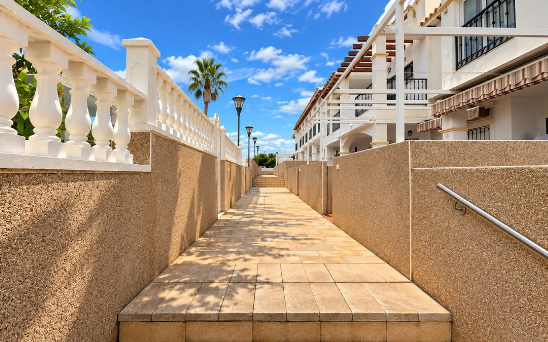 Resale - Villa - Punta Prima - La Ciñuelica