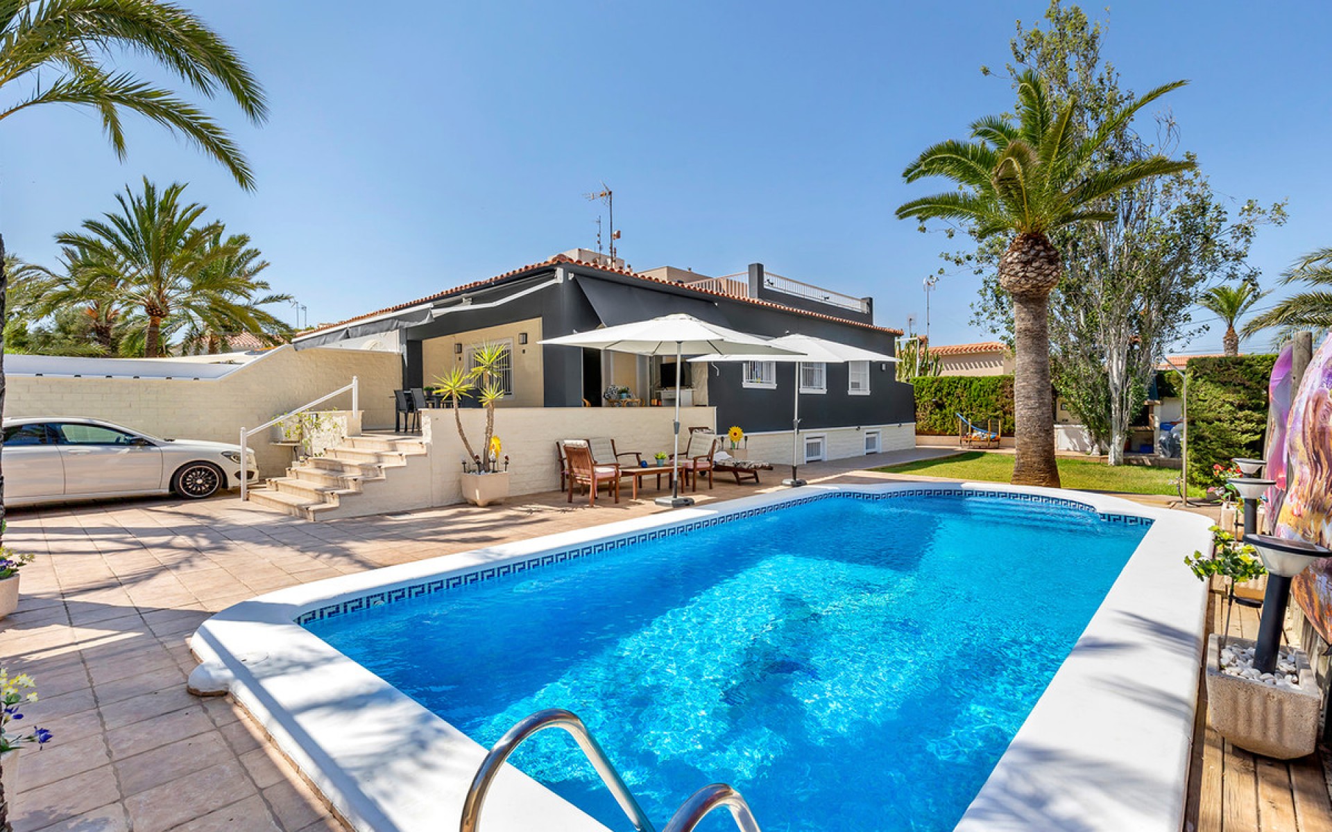 Resale - Villa - Punta Prima - Rocio del Mar