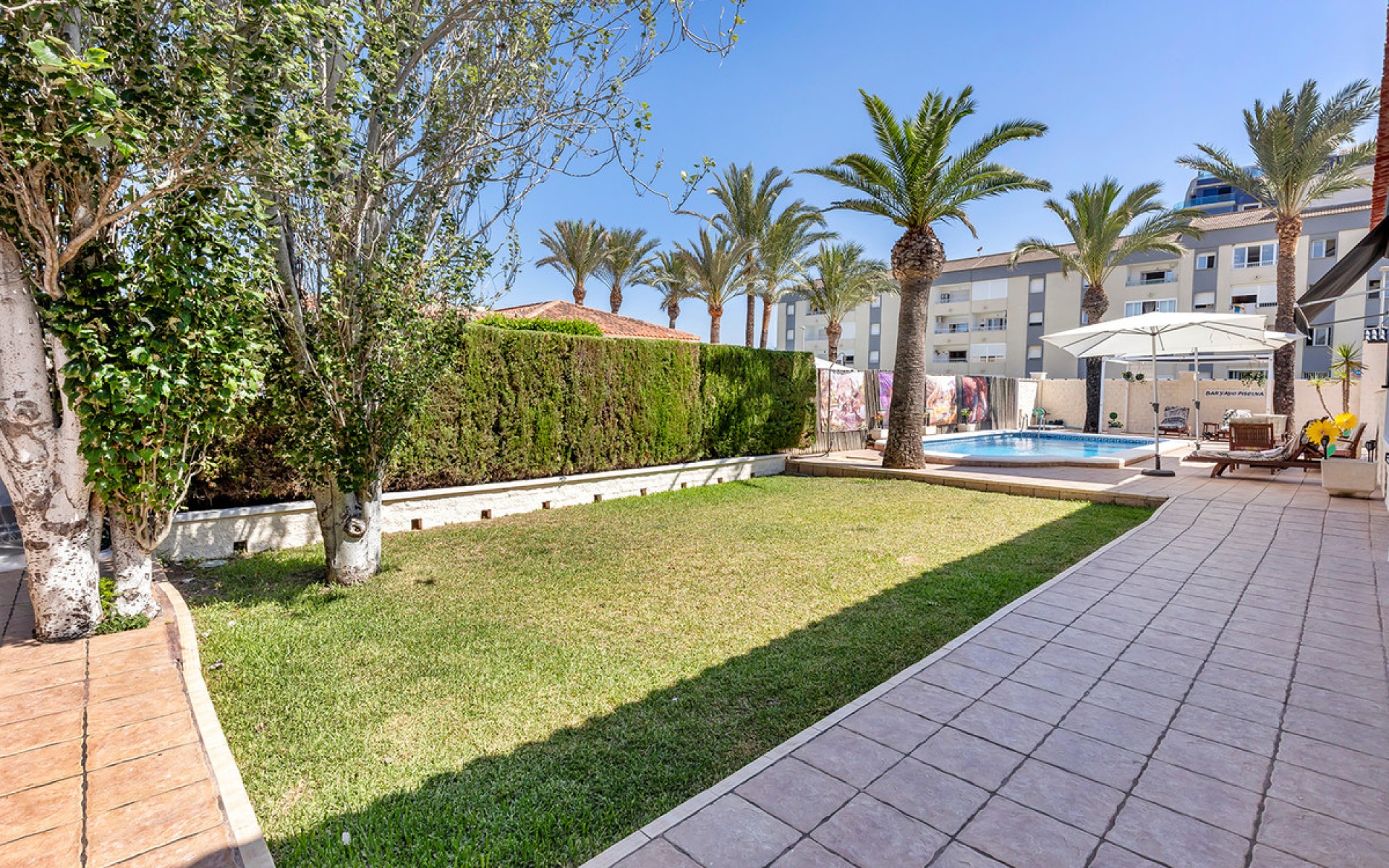 Resale - Villa - Punta Prima - Rocio del Mar