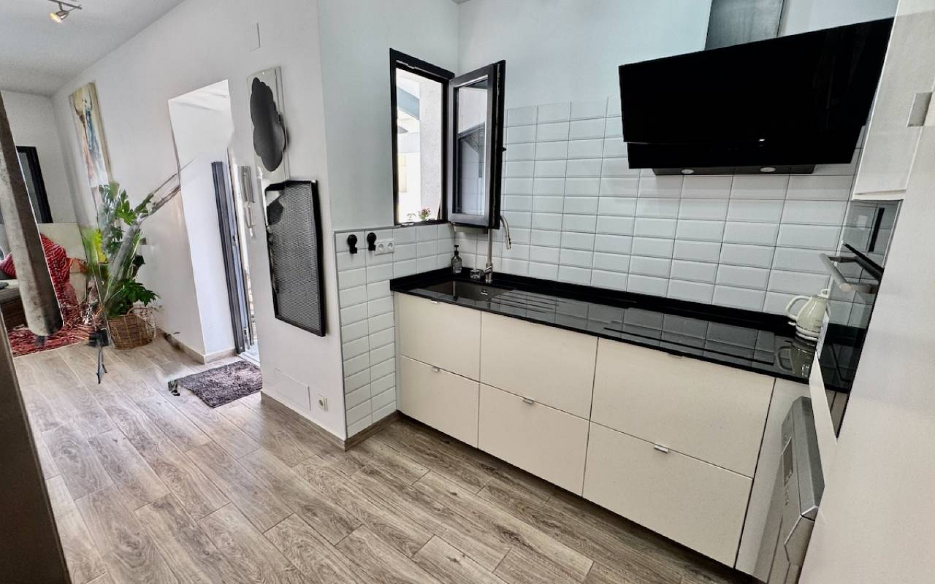 Resale - Villa - Punta Prima