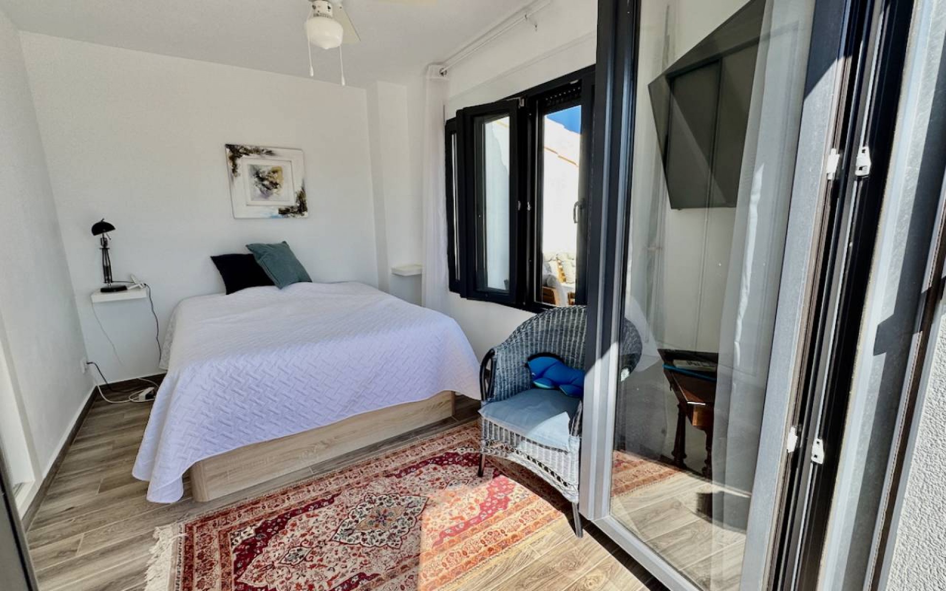 Resale - Villa - Punta Prima