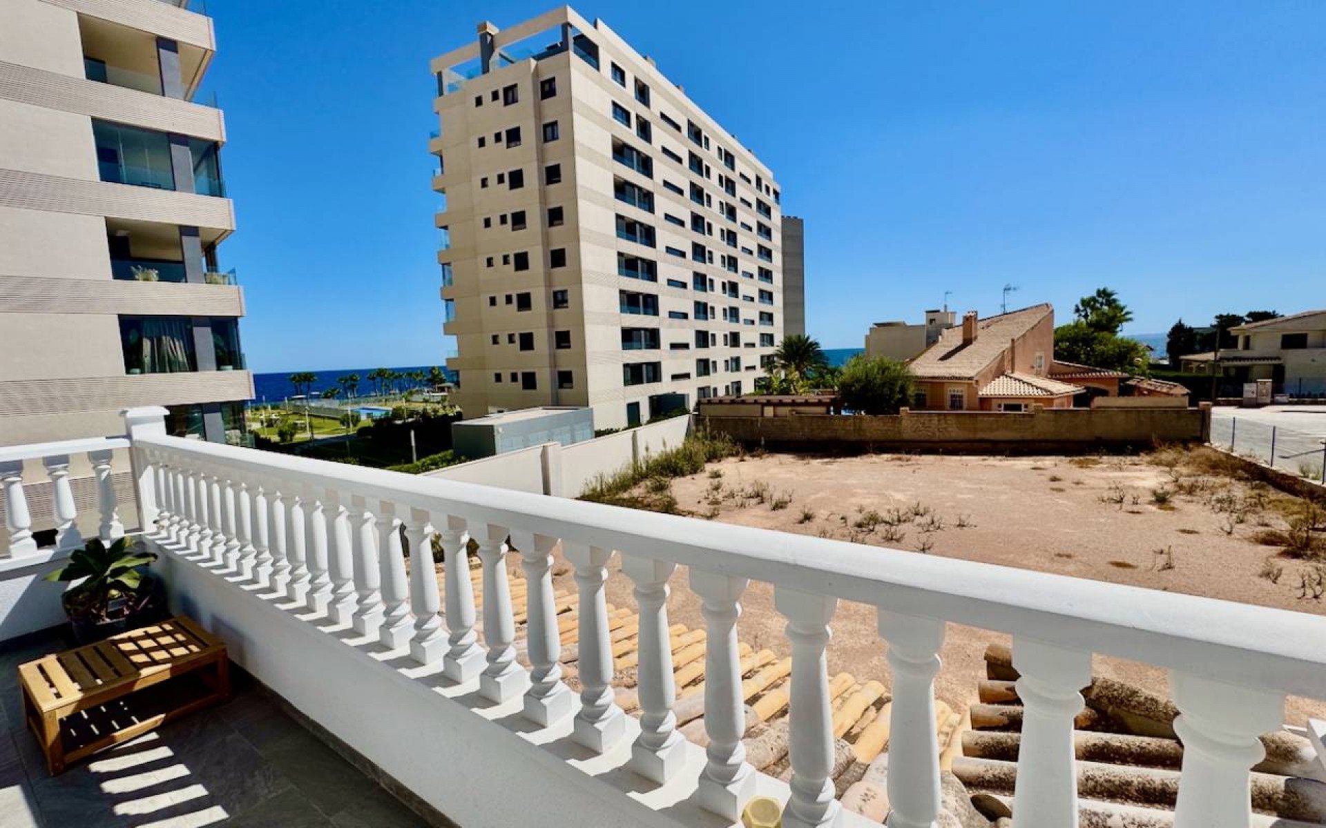 Resale - Villa - Punta Prima