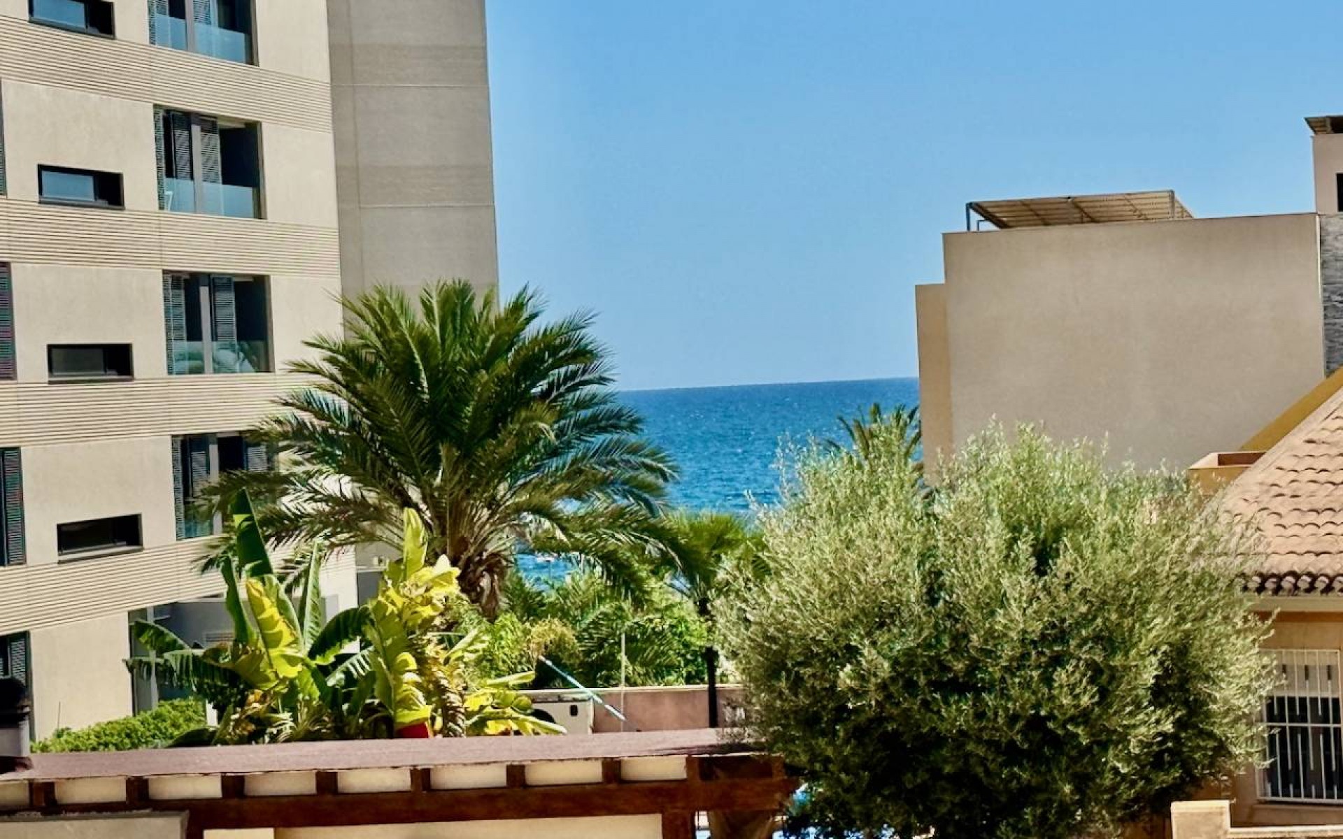 Resale - Villa - Punta Prima