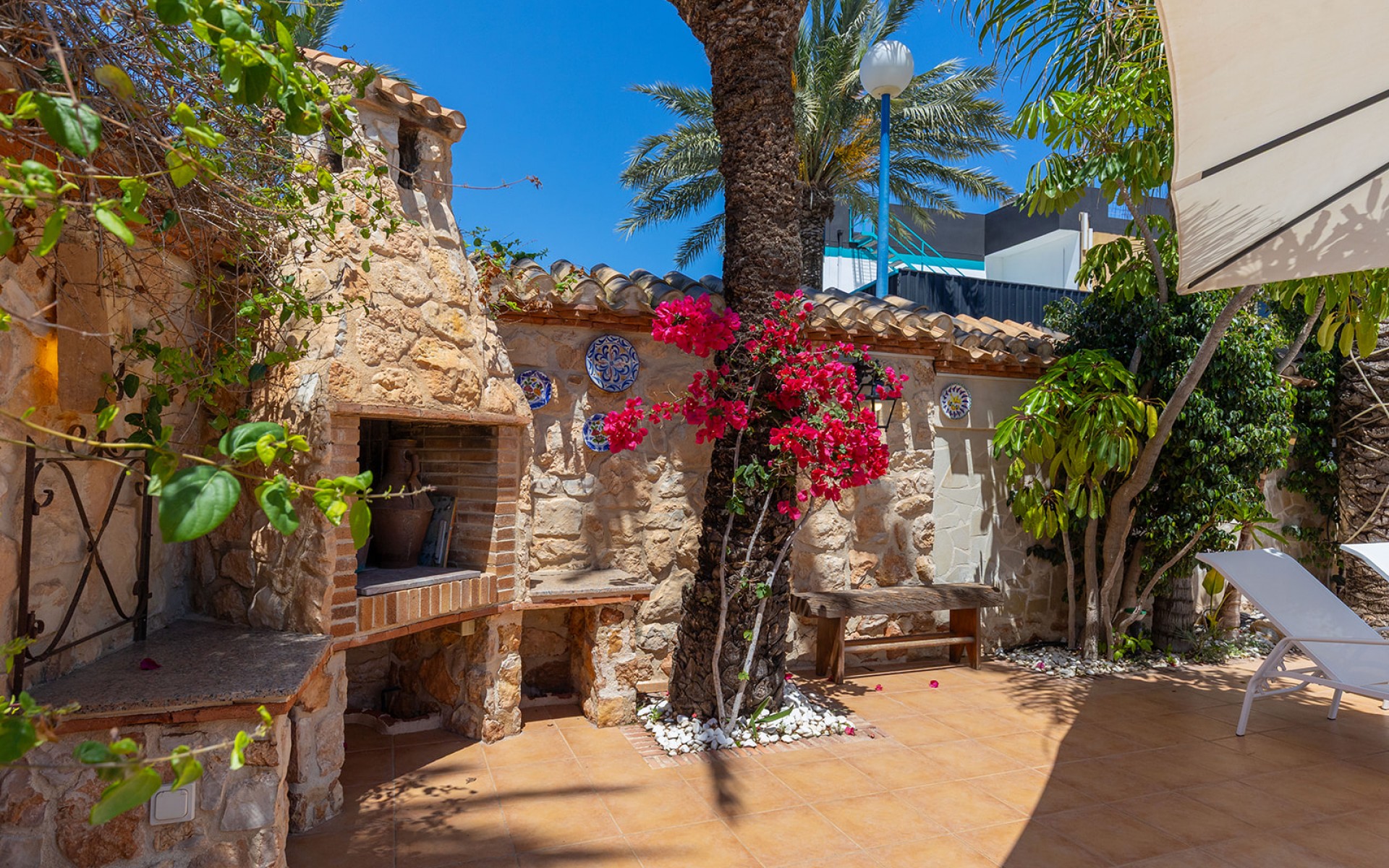 Resale - Villa - Punta Prima