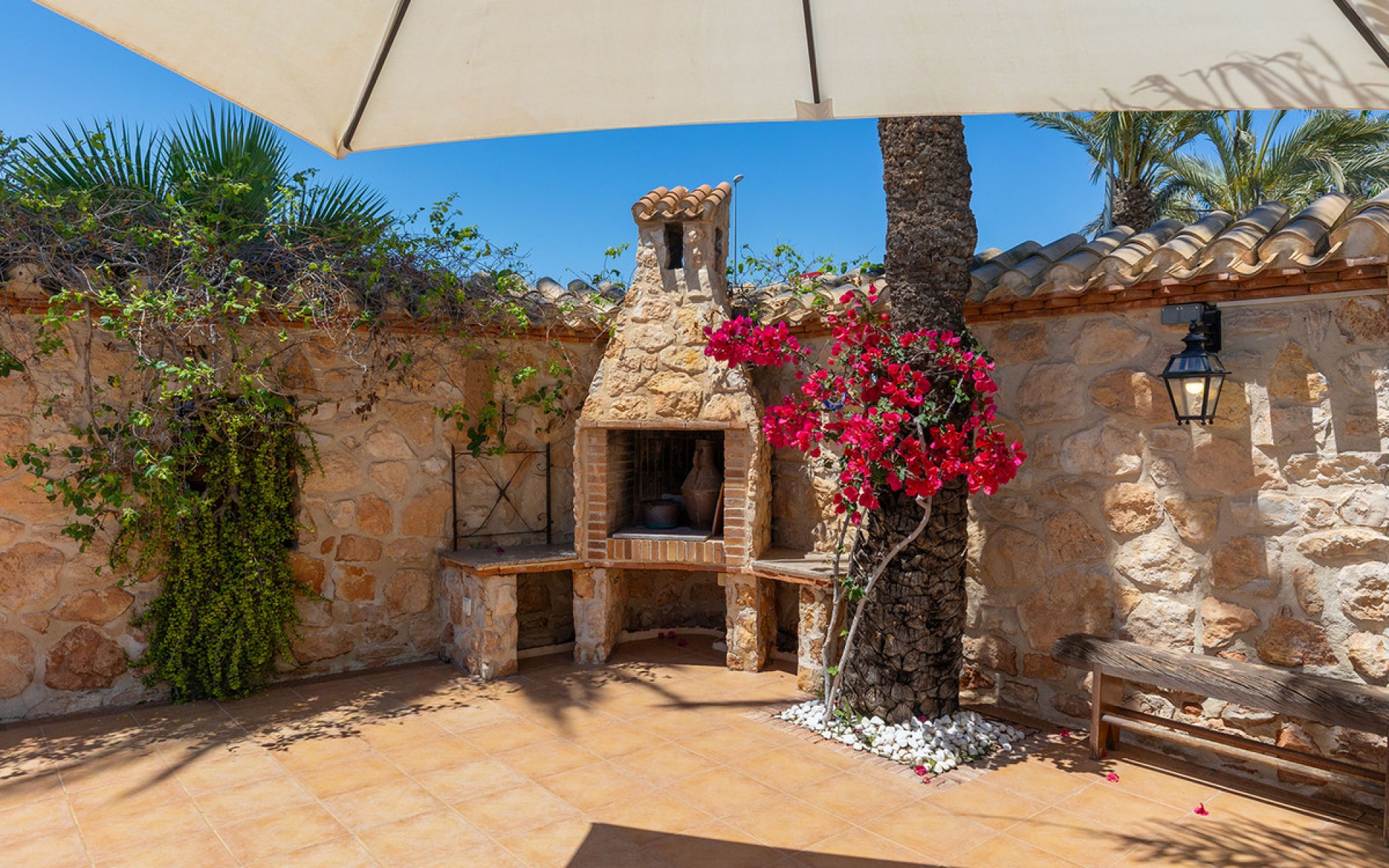 Resale - Villa - Punta Prima