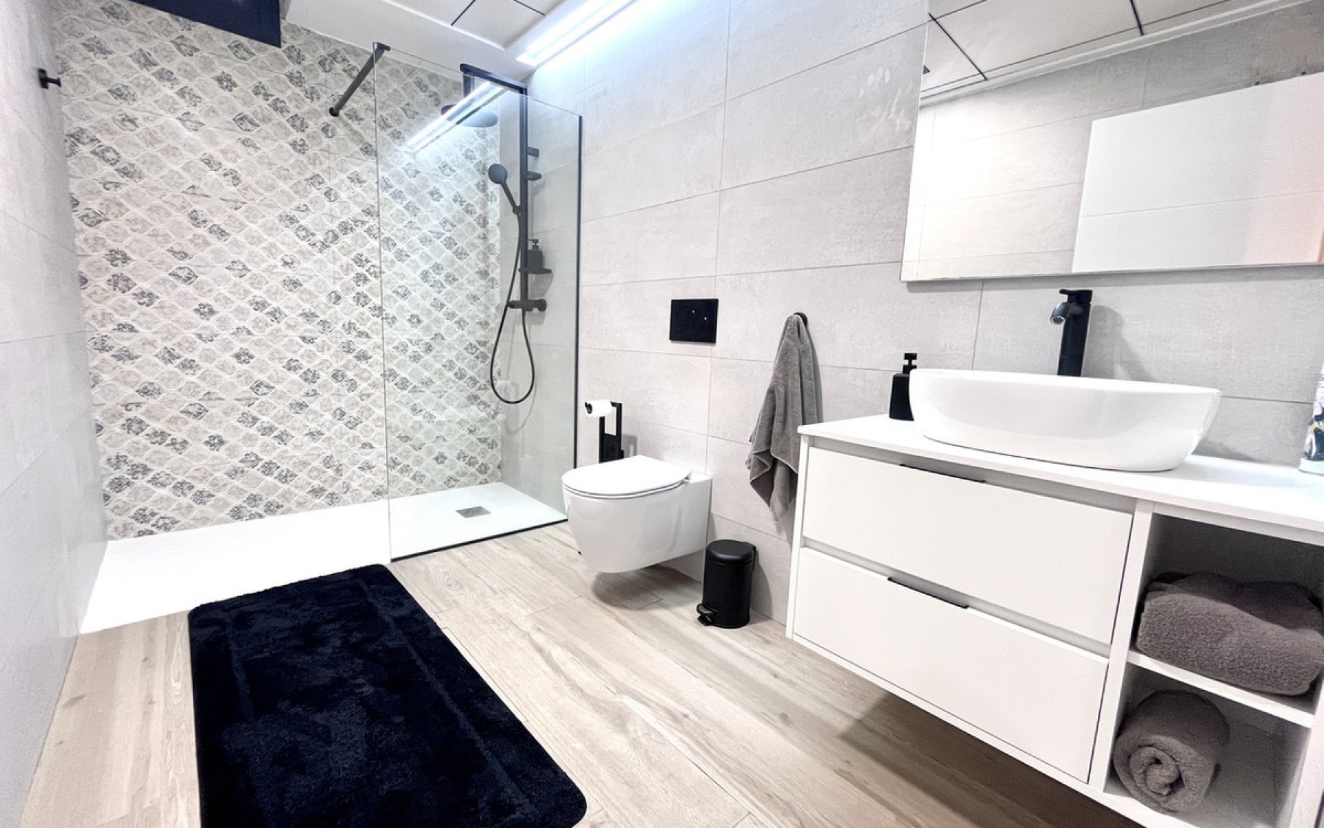 Resale - Villa - Punta Prima