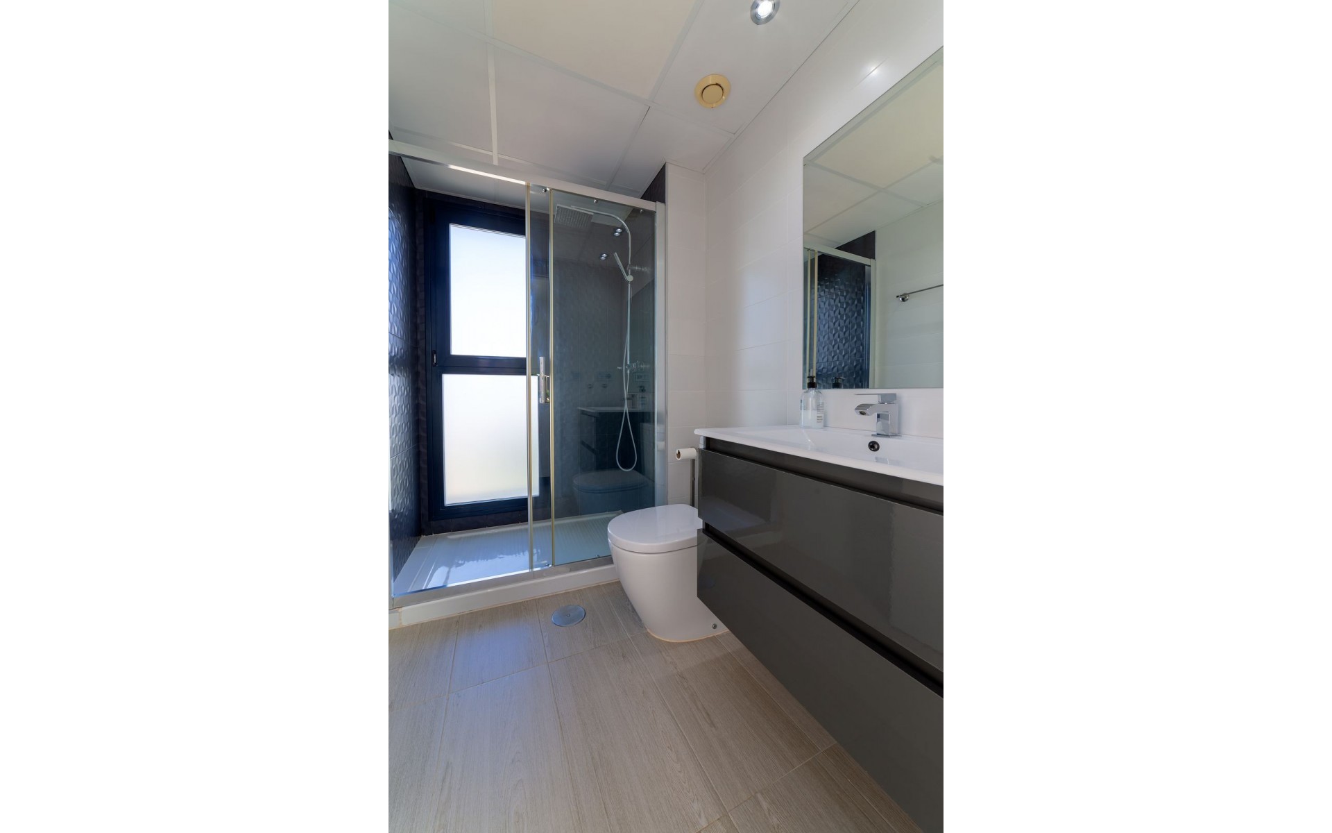 Resale - Villa - Punta Prima