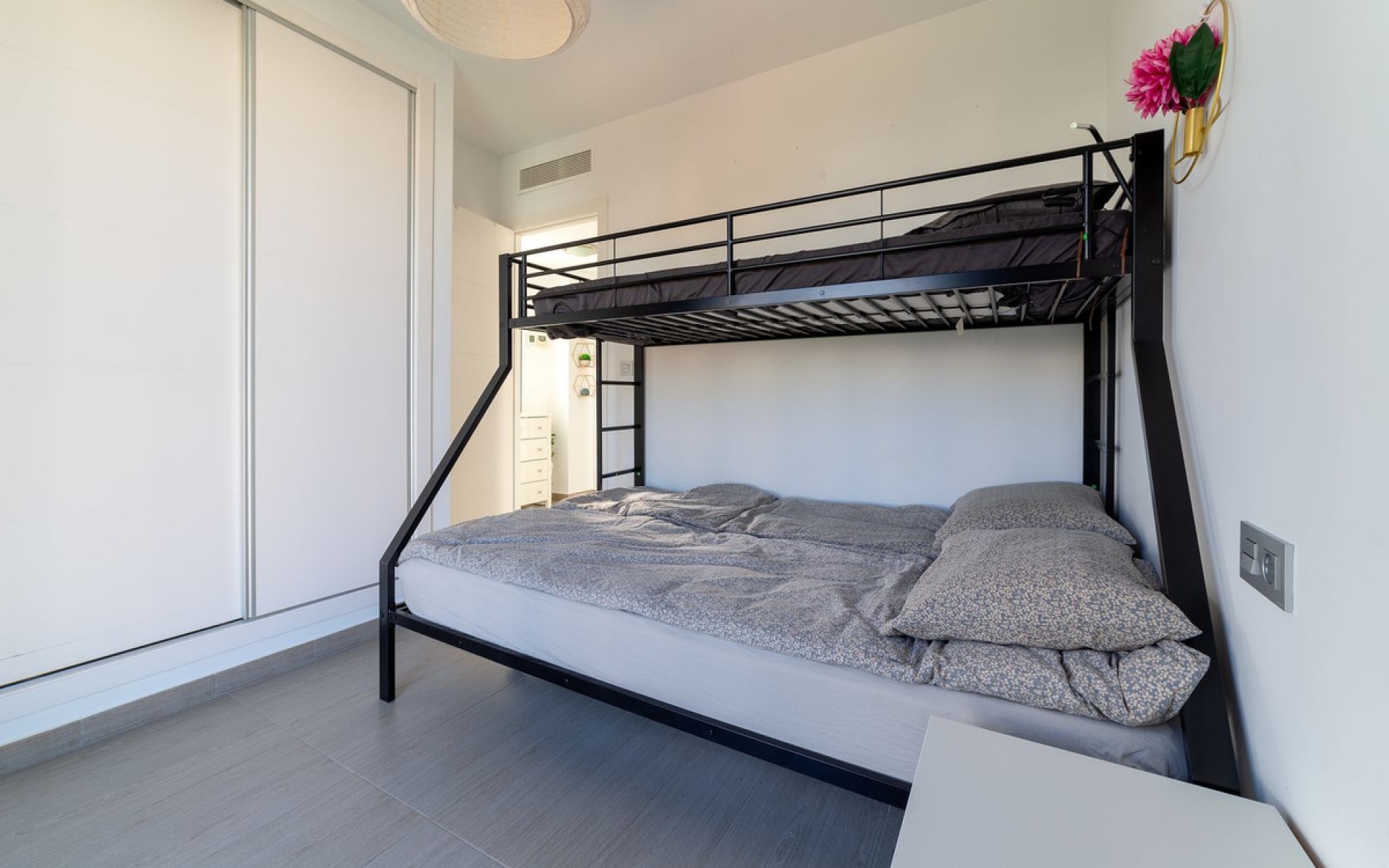 Resale - Villa - Punta Prima