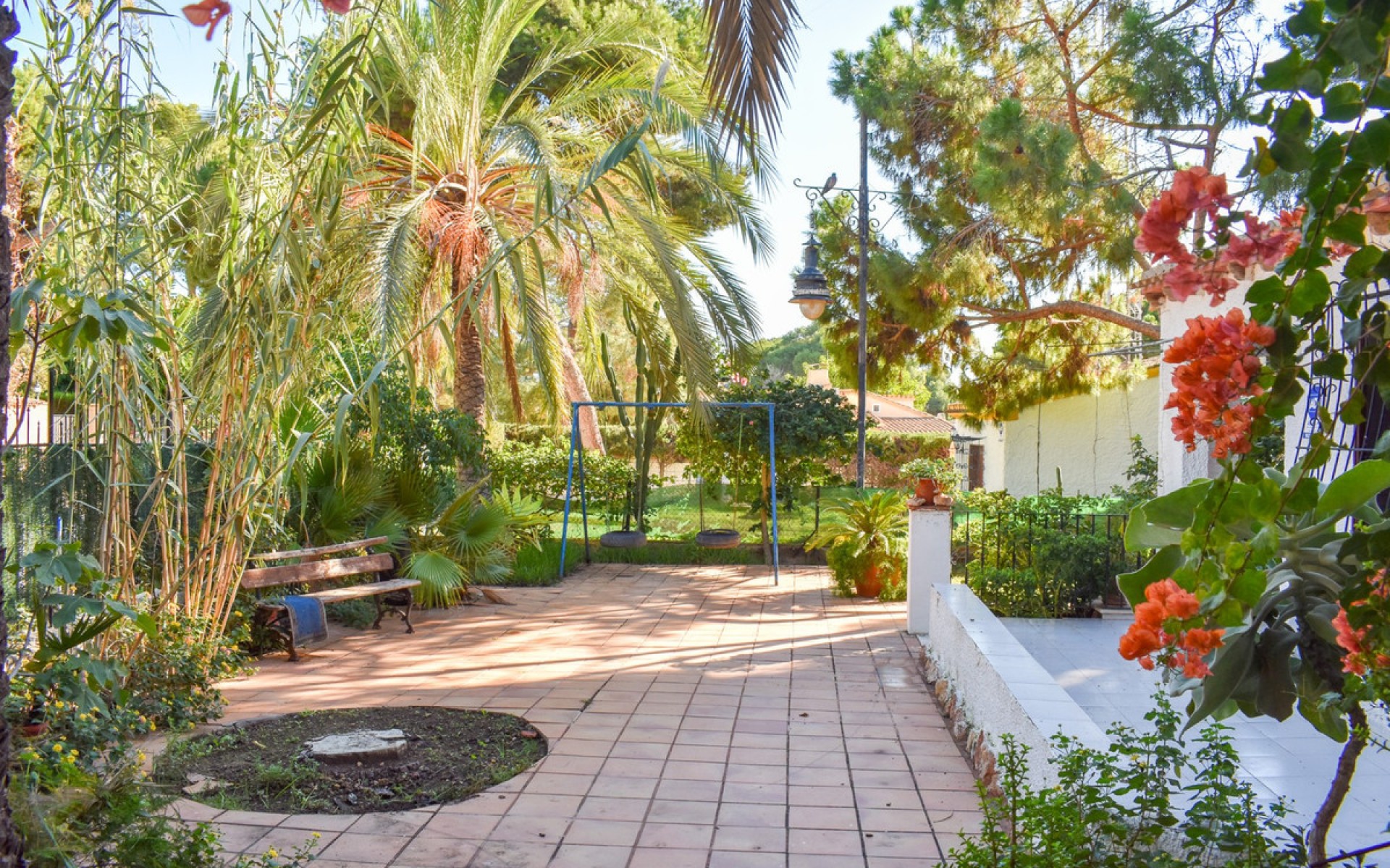 Resale - Villa - Punta Prima