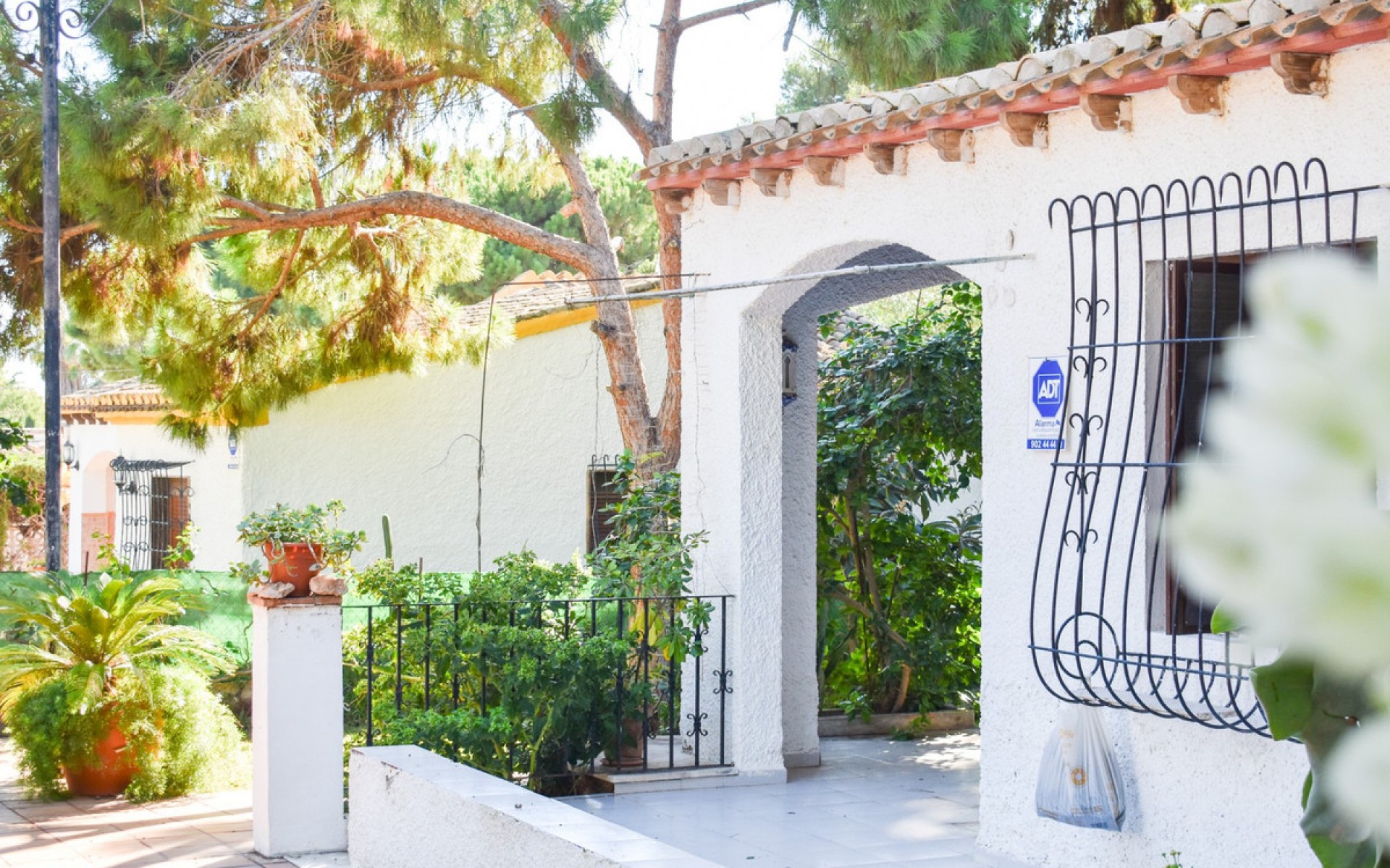 Resale - Villa - Punta Prima