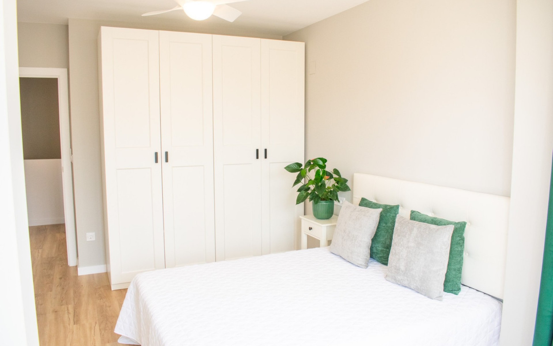 Resale - Villa - Punta Prima