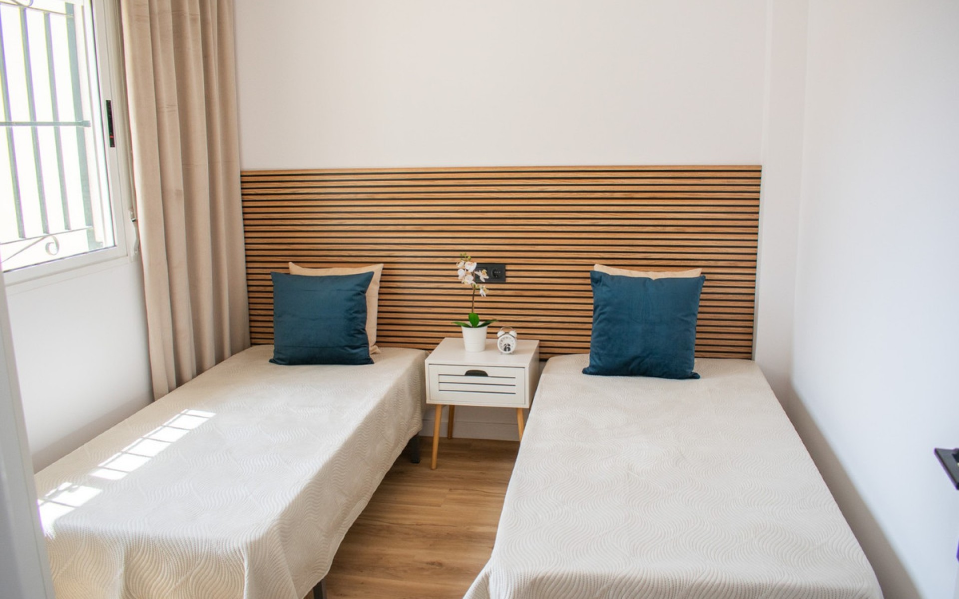 Resale - Villa - Punta Prima