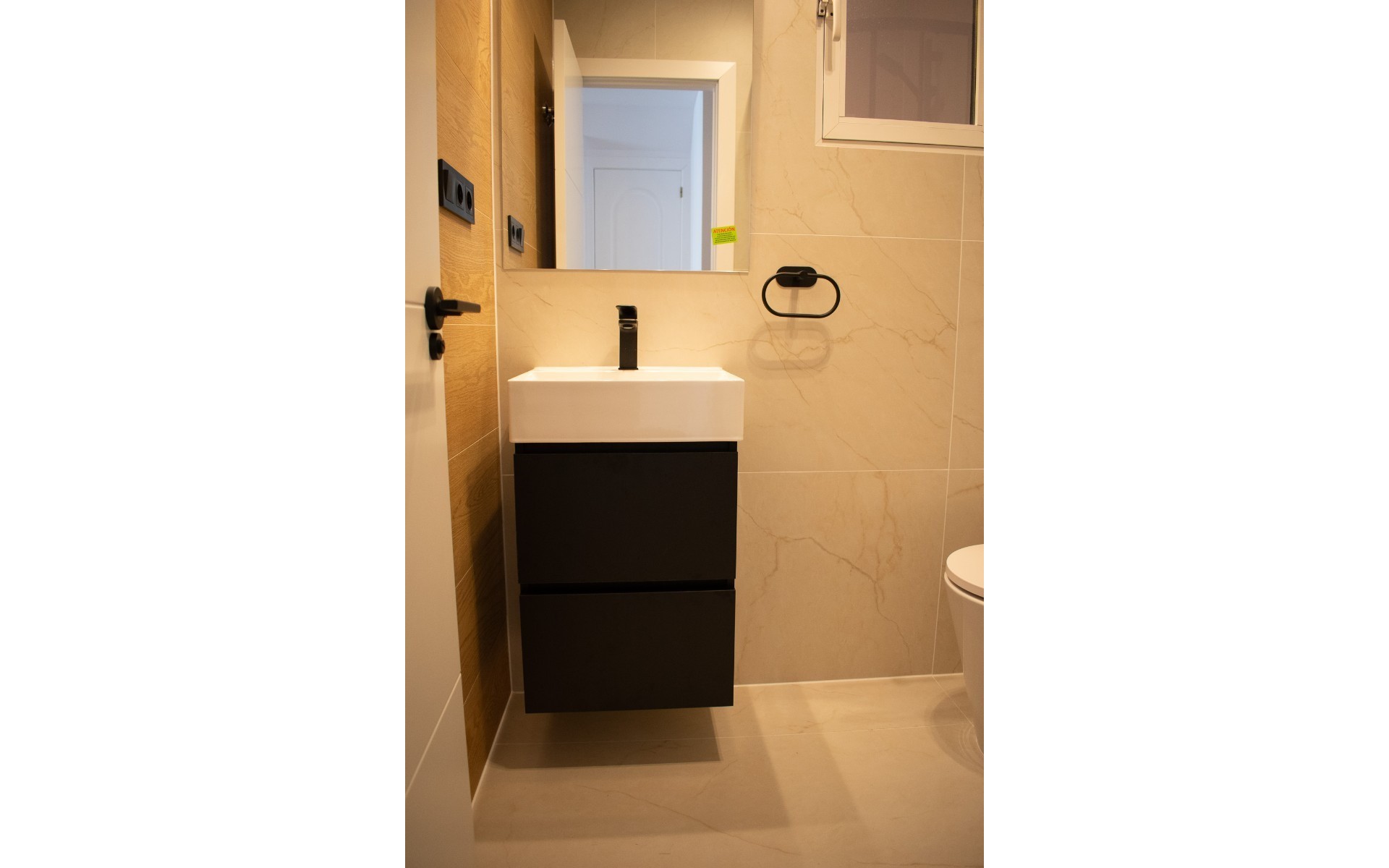 Resale - Villa - Punta Prima