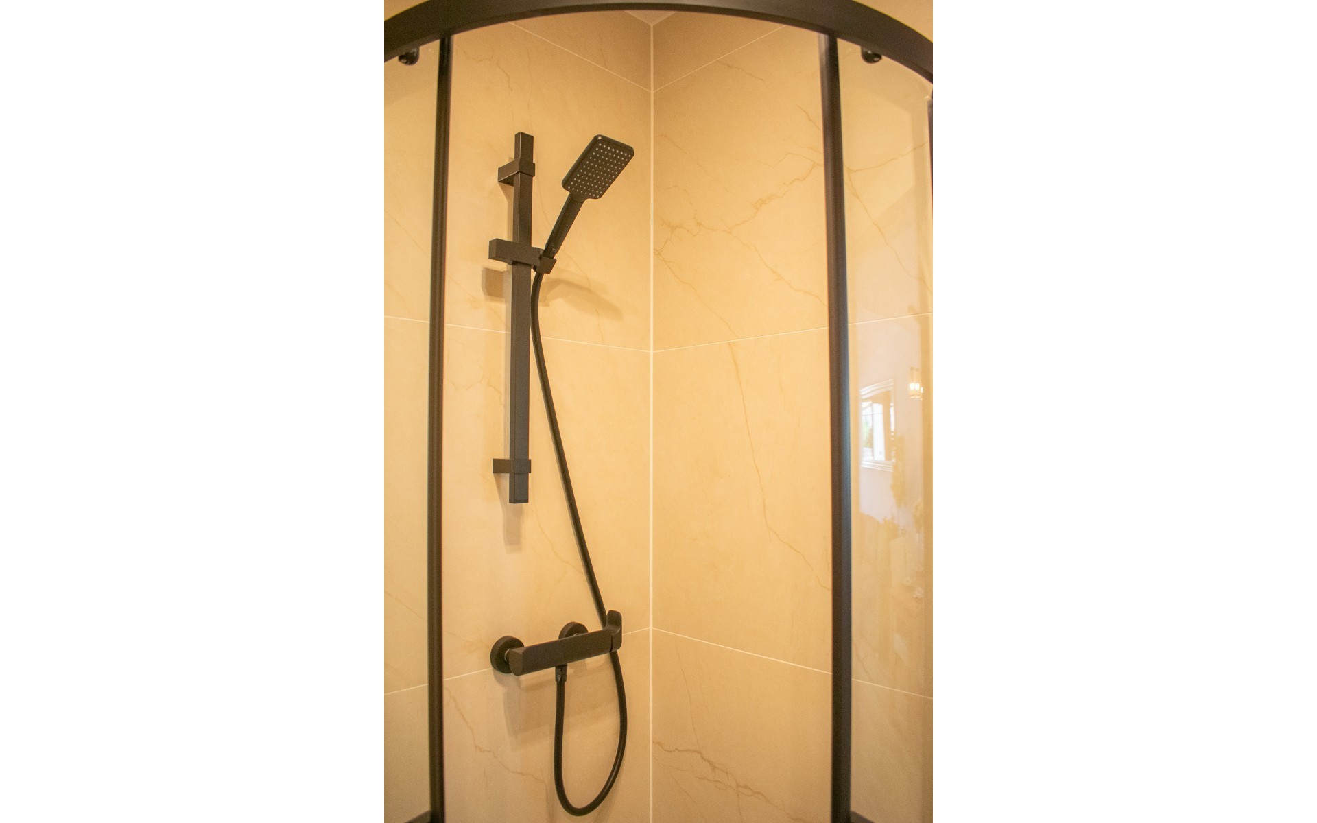 Resale - Villa - Punta Prima