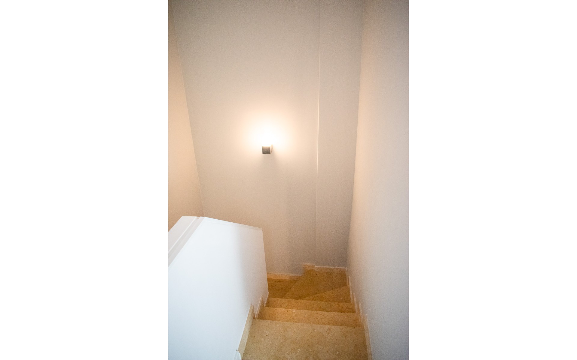 Resale - Villa - Punta Prima