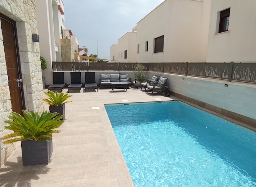 Resale - Villa - Rojales - Ciudad Quesada