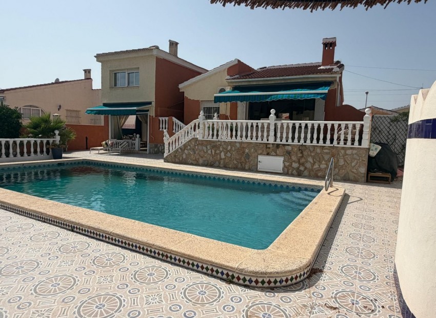 Resale - Villa - Rojales - Ciudad Quesada
