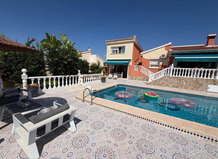 Resale - Villa - Rojales - Ciudad Quesada