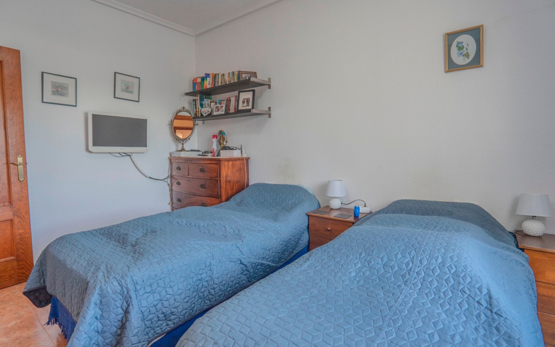 Resale - Villa - San Bartolome