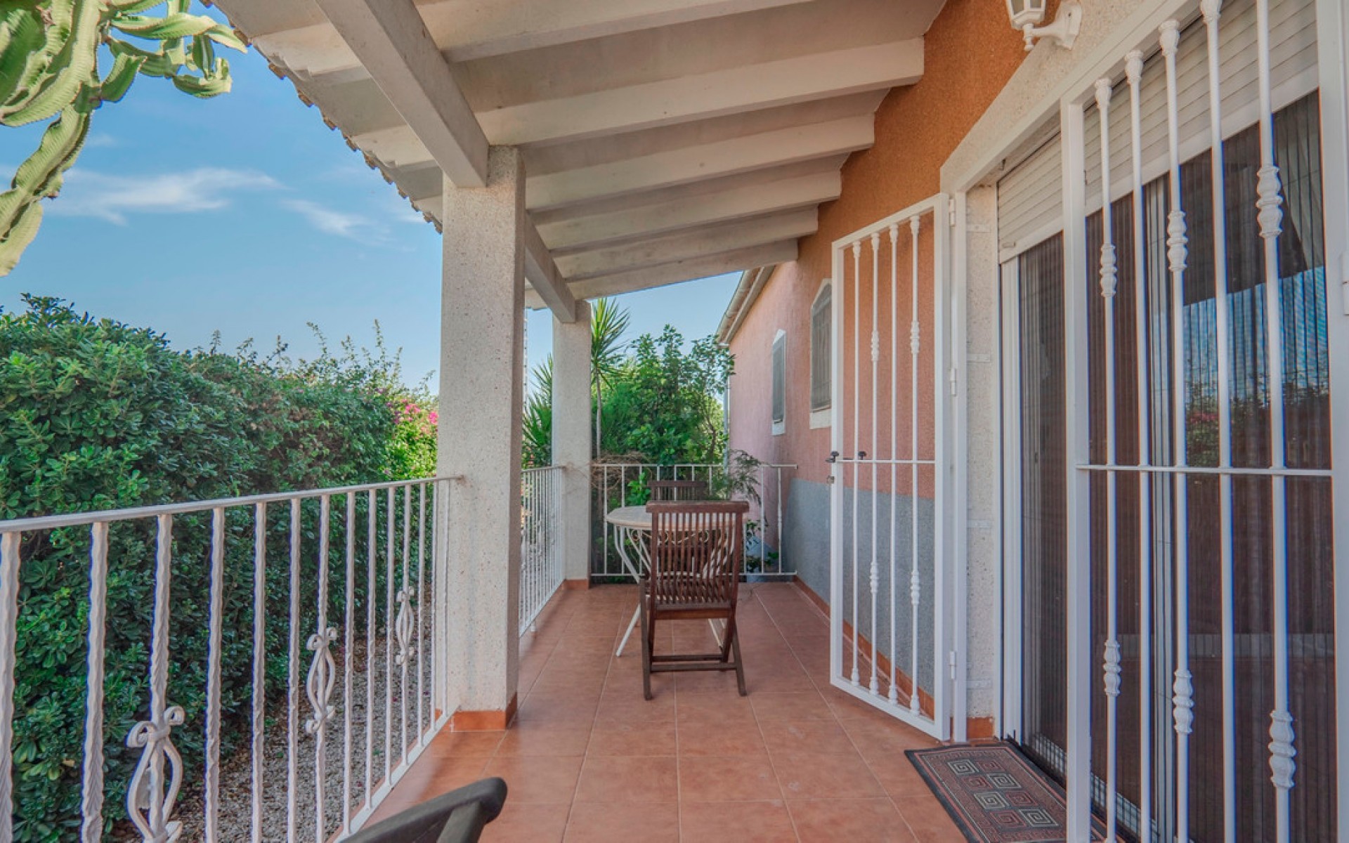 Resale - Villa - San Bartolome