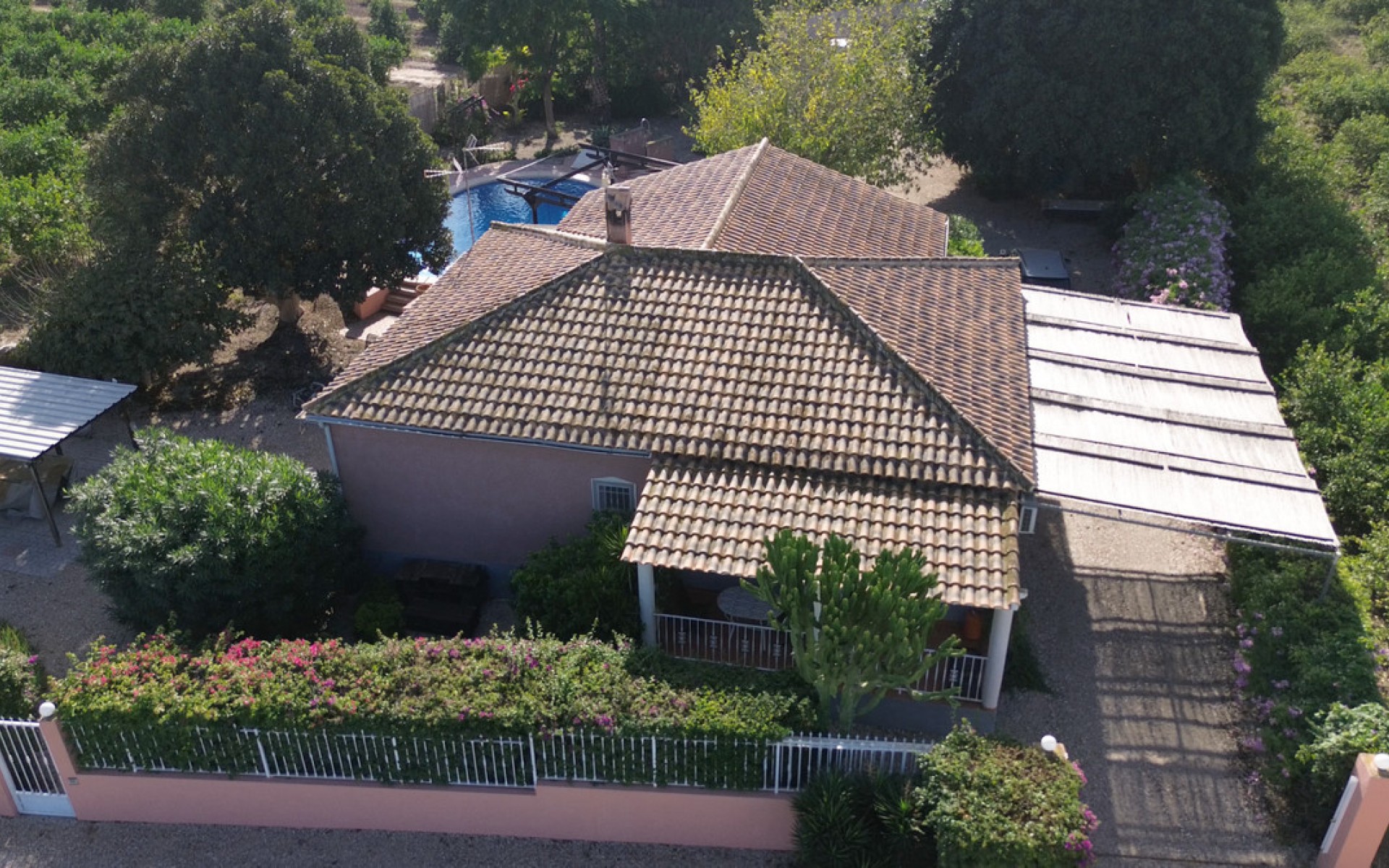Resale - Villa - San Bartolome