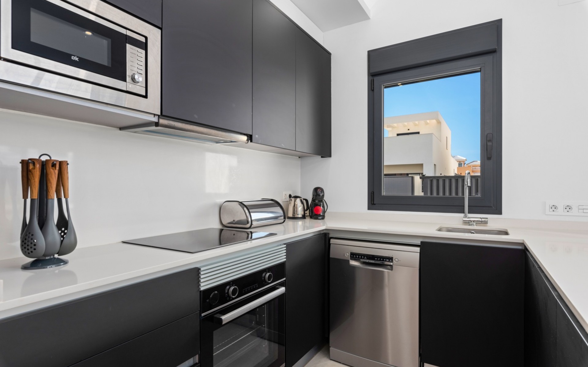 Resale - Villa - San Fulgencio - La Marina