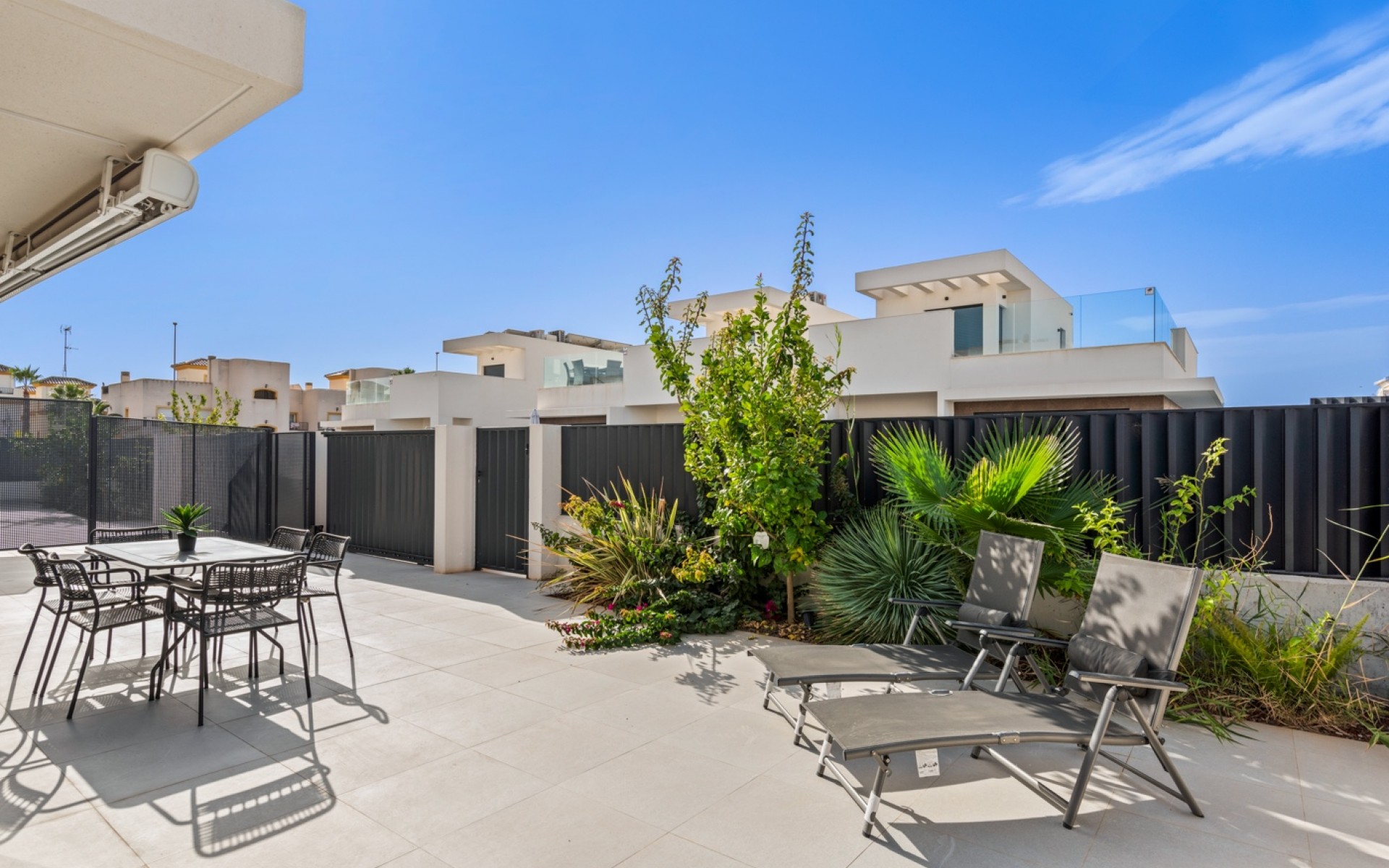 Resale - Villa - San Fulgencio - La Marina