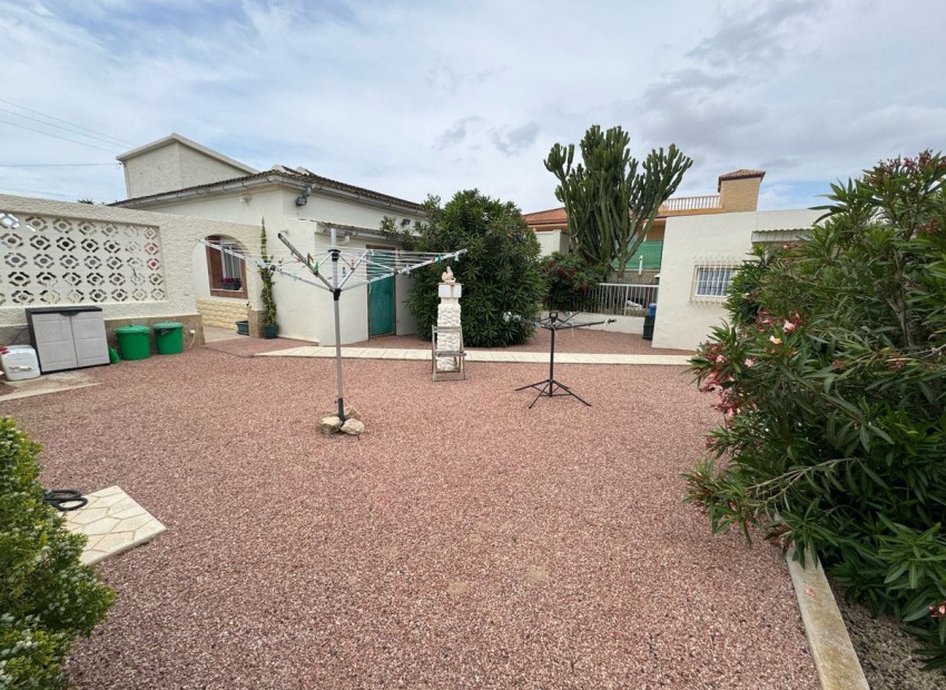 Resale - Villa - San Fulgencio - La Marina
