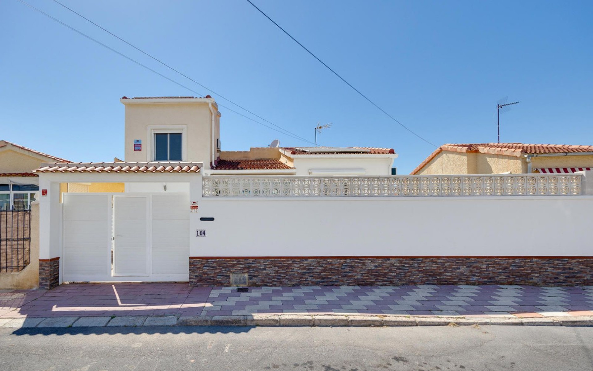 Resale - Villa - San Fulgencio - La Marina