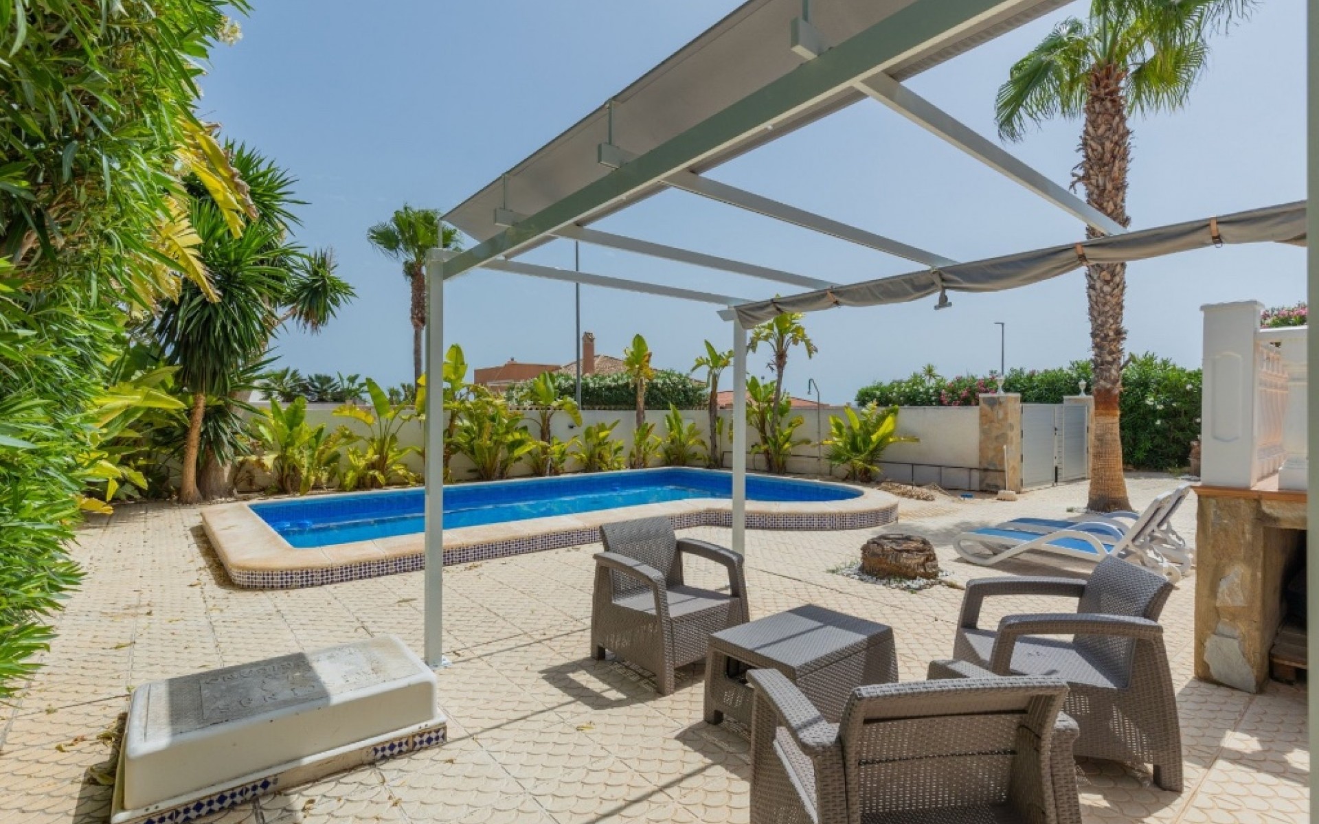 Resale - Villa - San Fulgencio