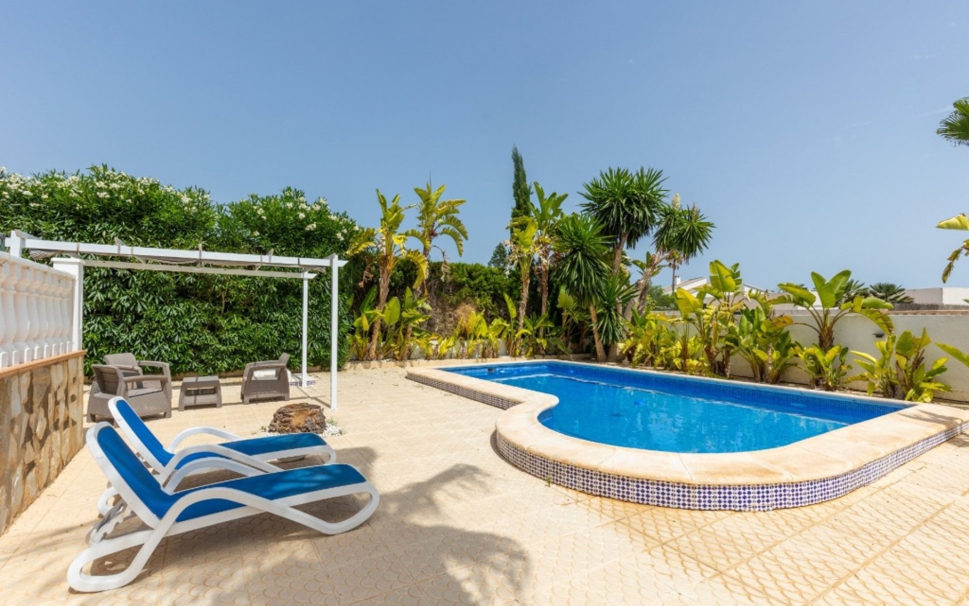 Resale - Villa - San Fulgencio