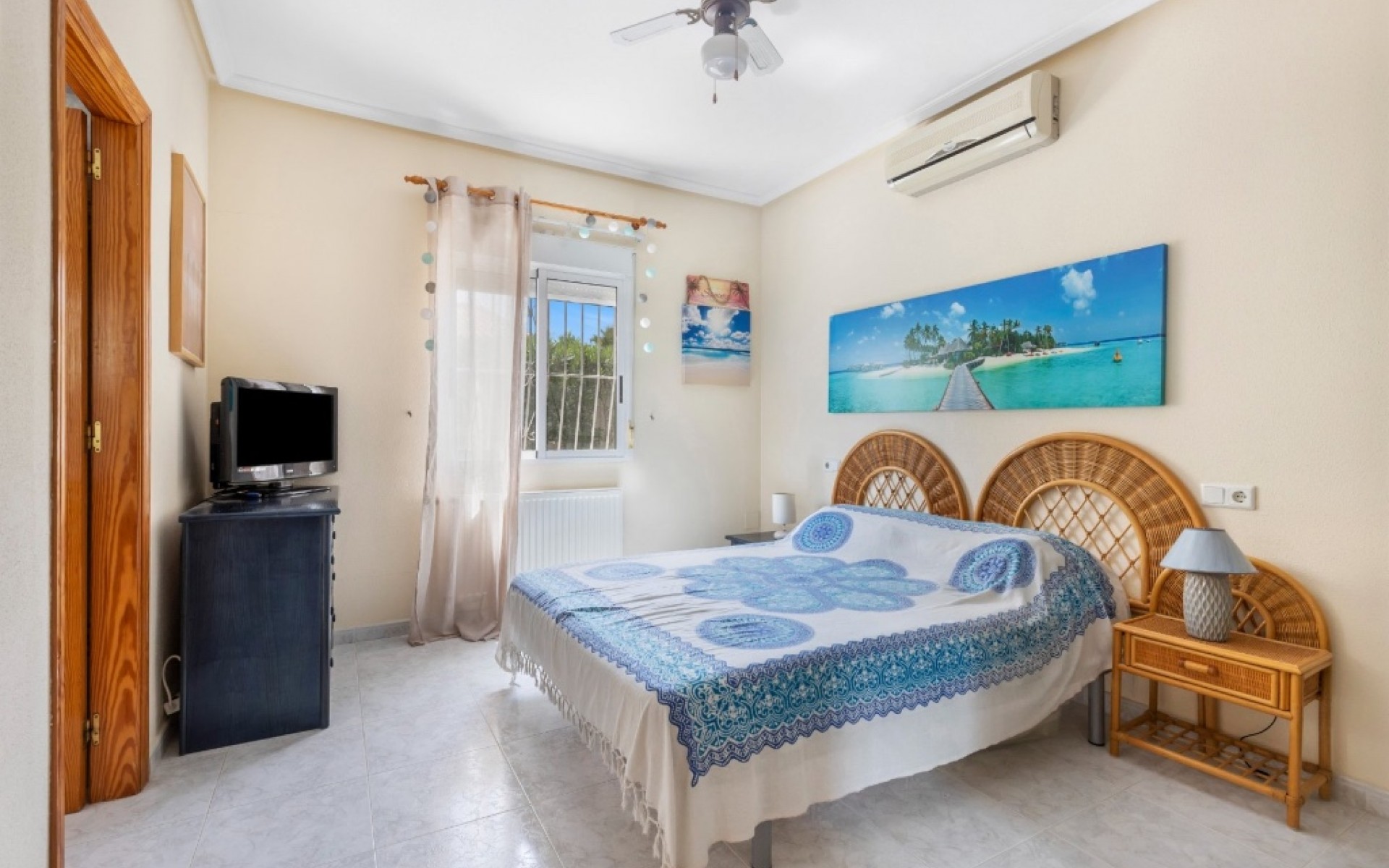 Resale - Villa - San Fulgencio