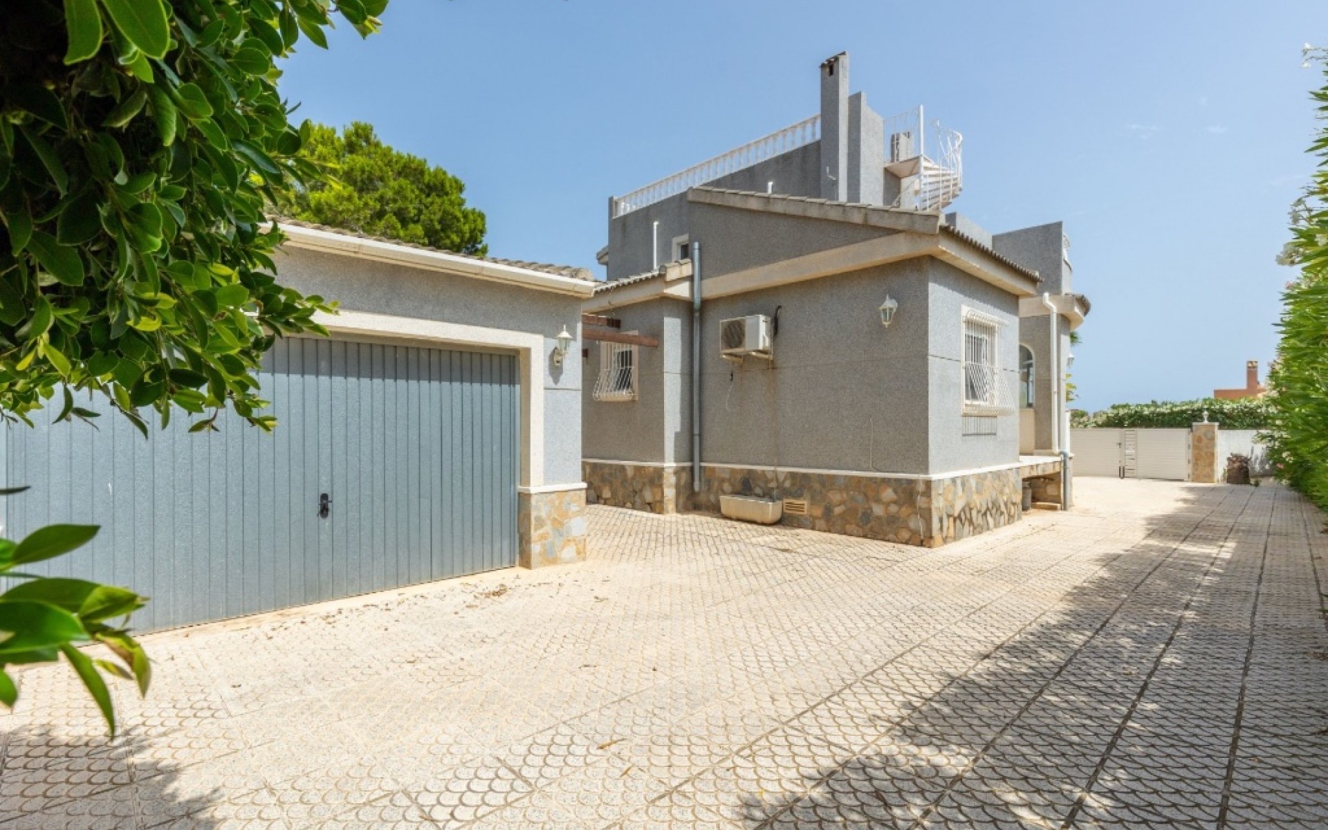 Resale - Villa - San Fulgencio